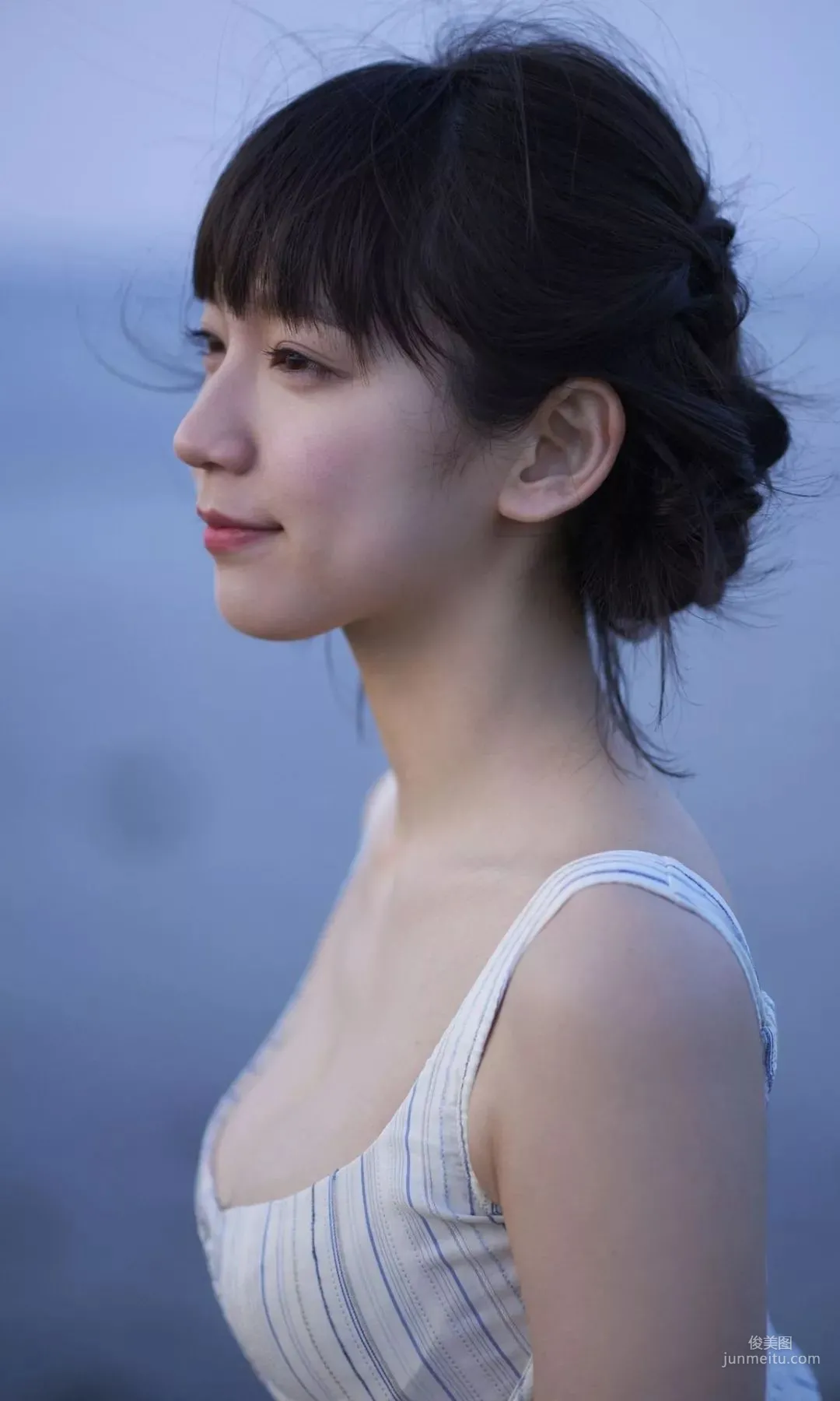 吉岡裡帆 「ロングロングバケーション」(Kindle版) 寫真集 24