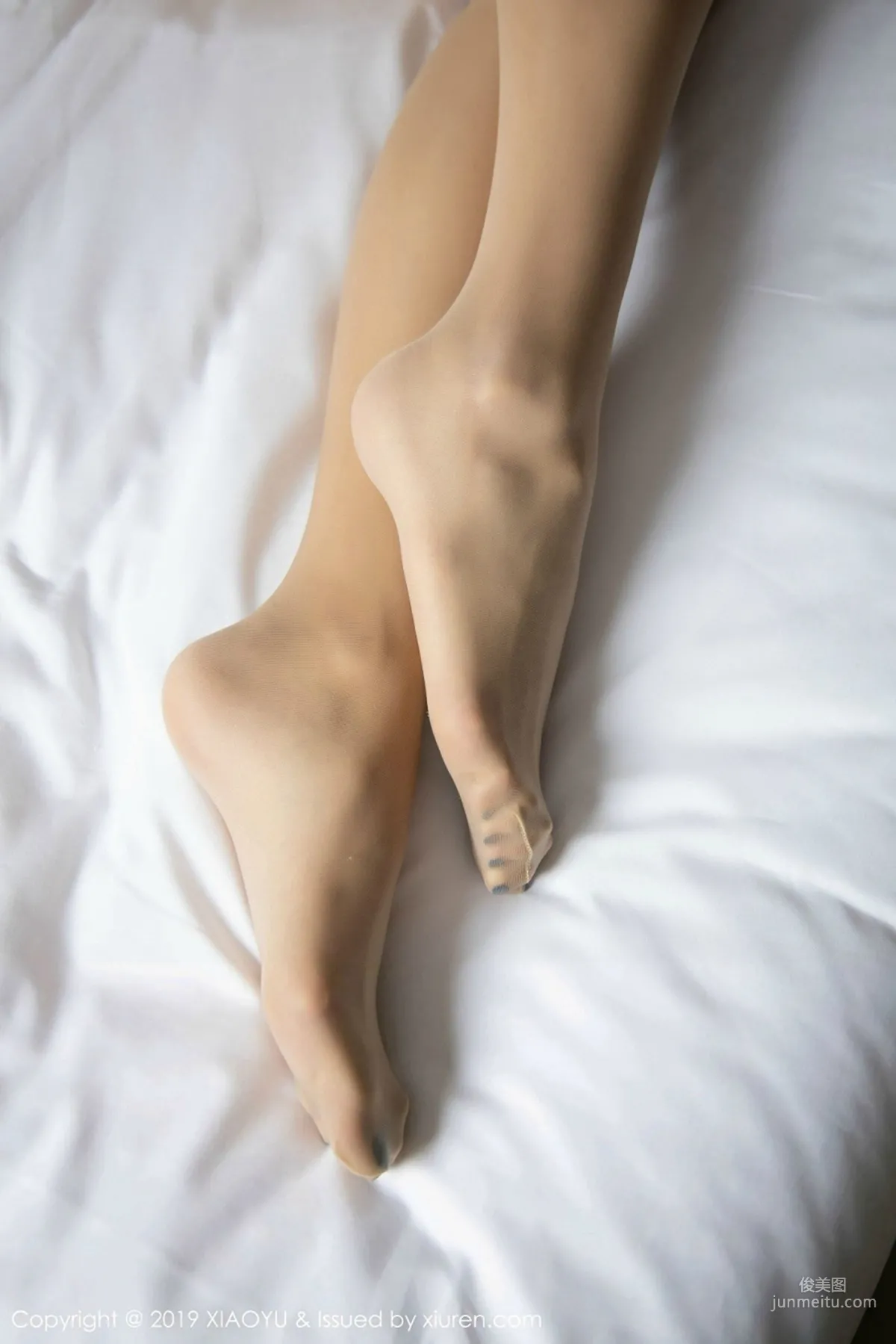 Tian Xincai, Tall and Graceful Figure, Stockings and Beautiful Legs [XIAOYU] Vol.131 Photo Set photo 58