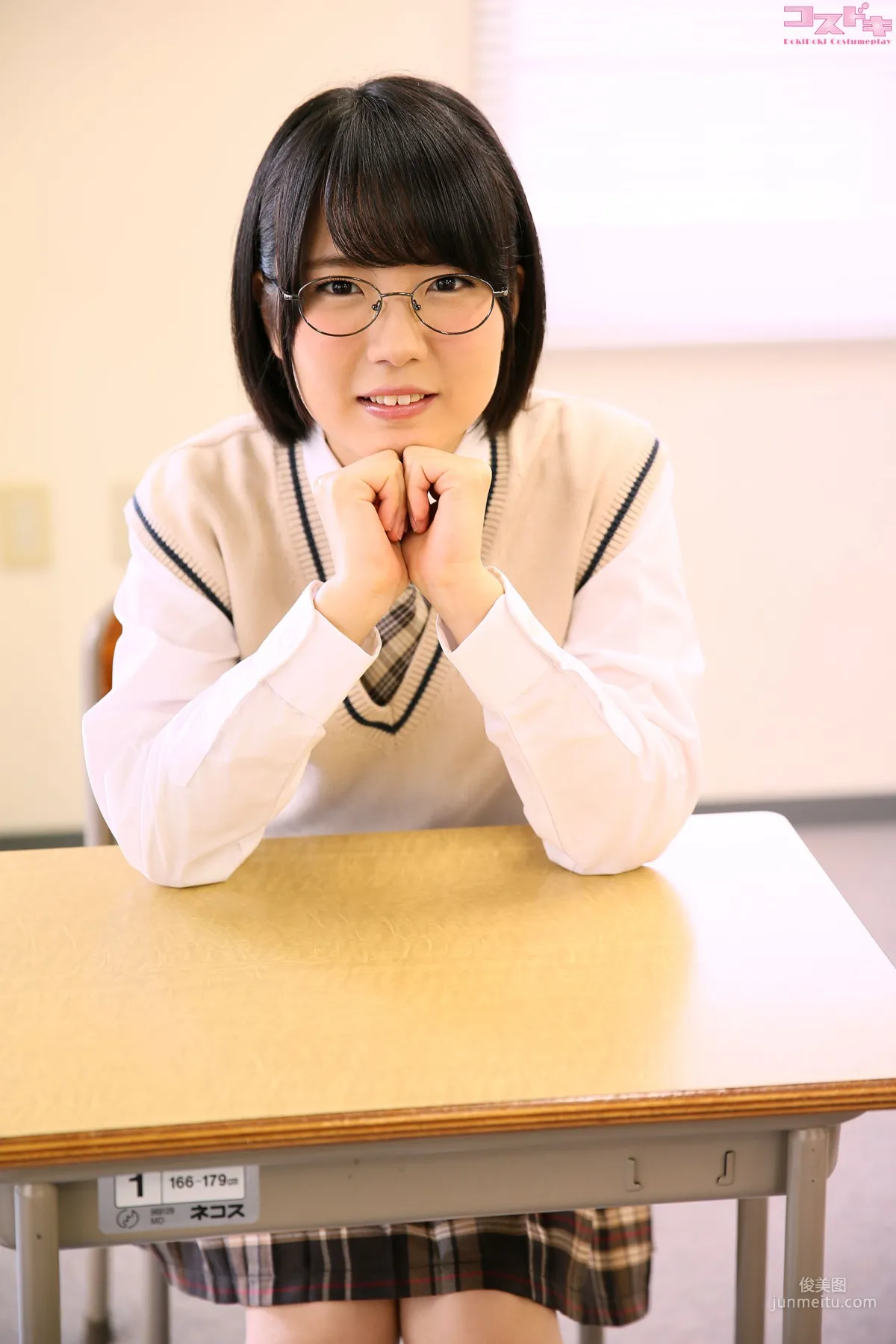 美咲光(美咲ヒカル) misakihikaru_pic_seifukumegane1+2 [Cosdoki] 寫真集 5