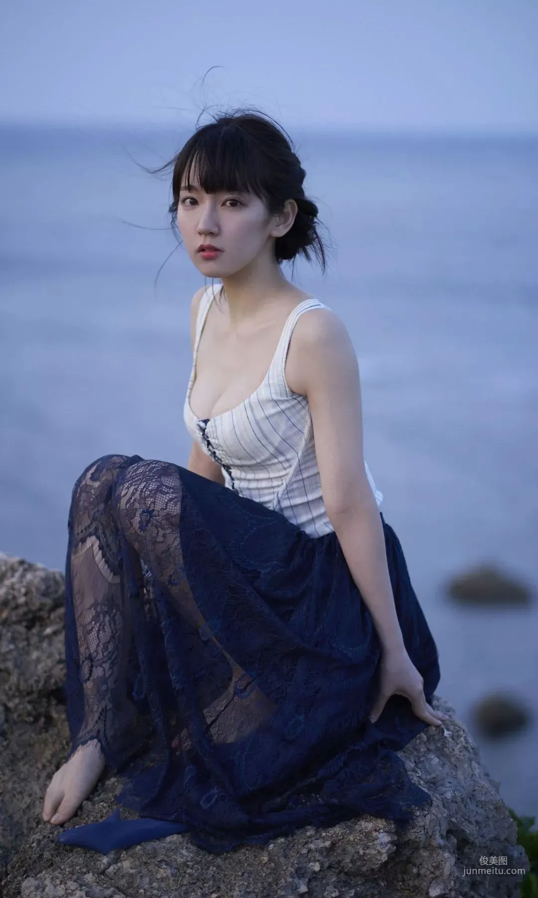 吉岡裡帆 「ロングロングバケーション」(Kindle版) 寫真集 20