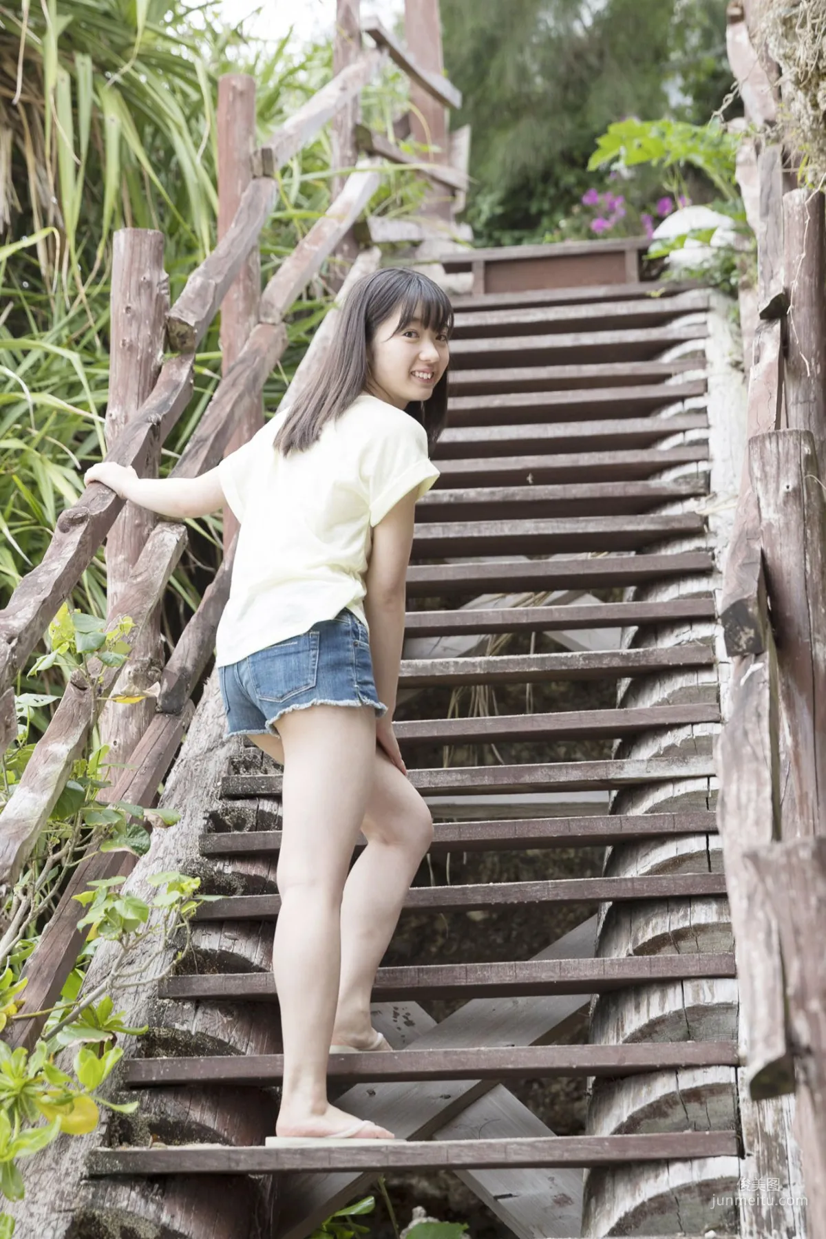 Riko Yamagishi [Hello! Project Digital Books] No.181 Photo Set photo 44