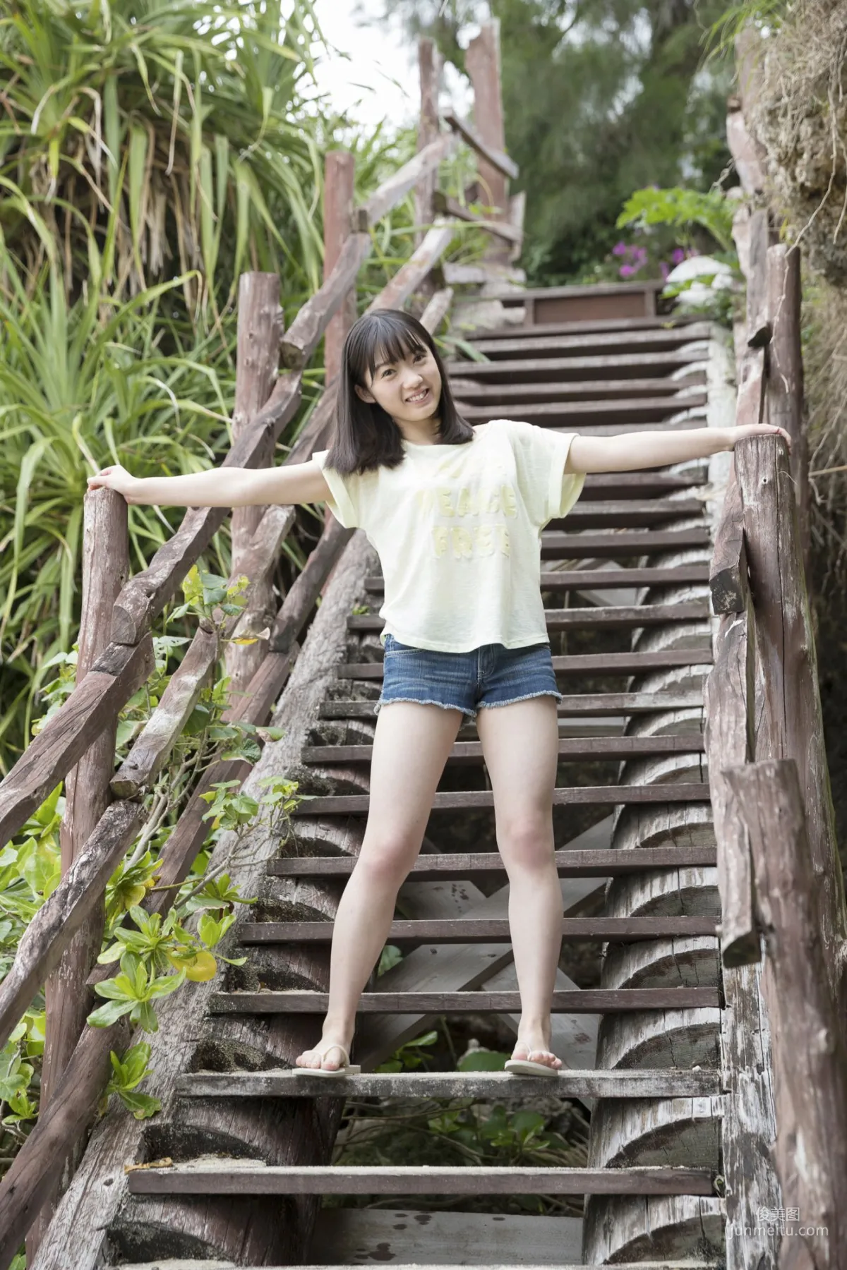 Riko Yamagishi [Hello! Project Digital Books] No.181 Photo Set photo 43