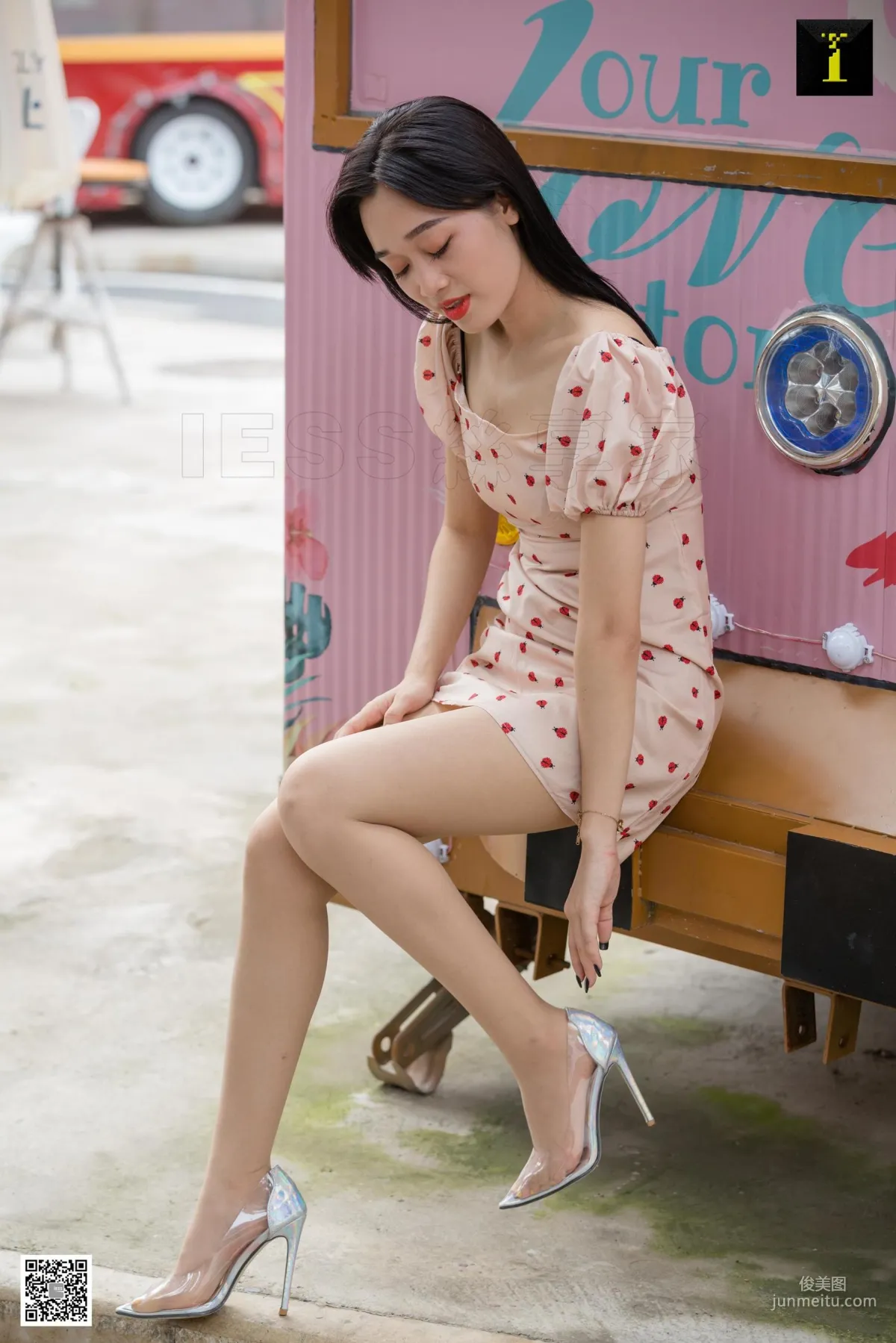 Ke Le, Girlhood Street Snap [One Thousand and One Nights] Stockings and Beautiful Legs Photo Set photo 76