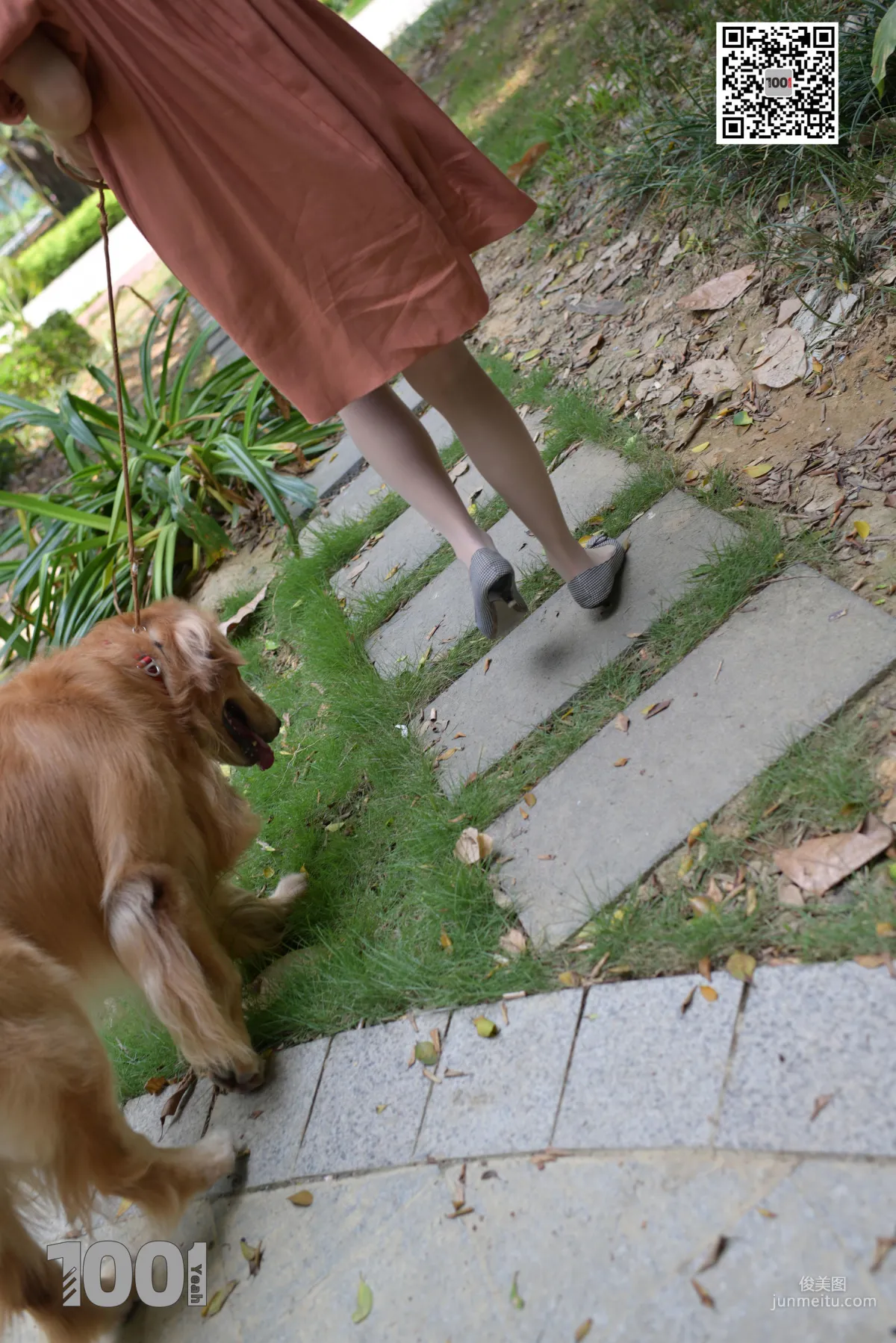 Zhen Zhen, Pets at Home 1 [One Thousand and One Nights] Stockings and Beautiful Legs Photo Set photo 18