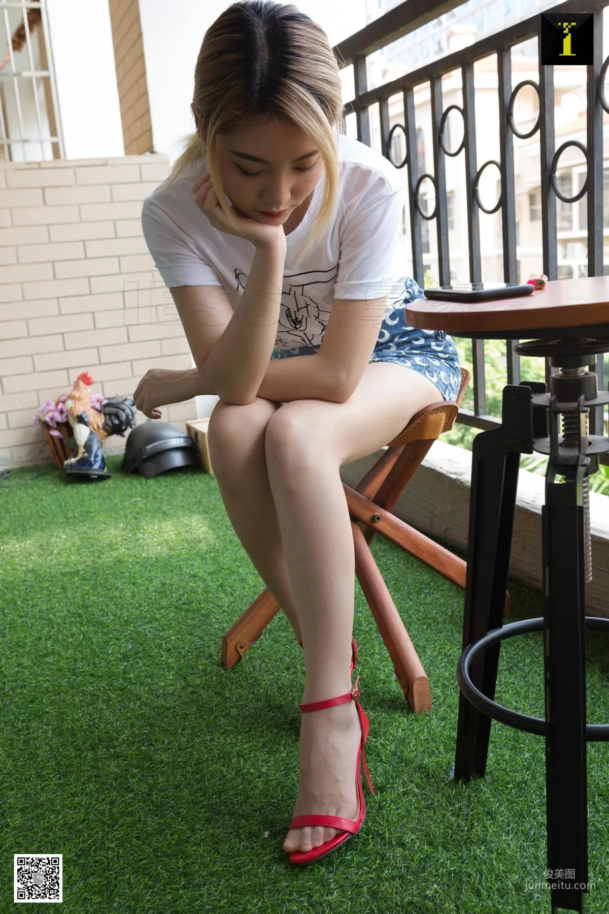 Zi Qi, Soft Dried Vegetables [IESS One Thousand and One Nights] Stockings and Beautiful Legs Photo Set photo 56