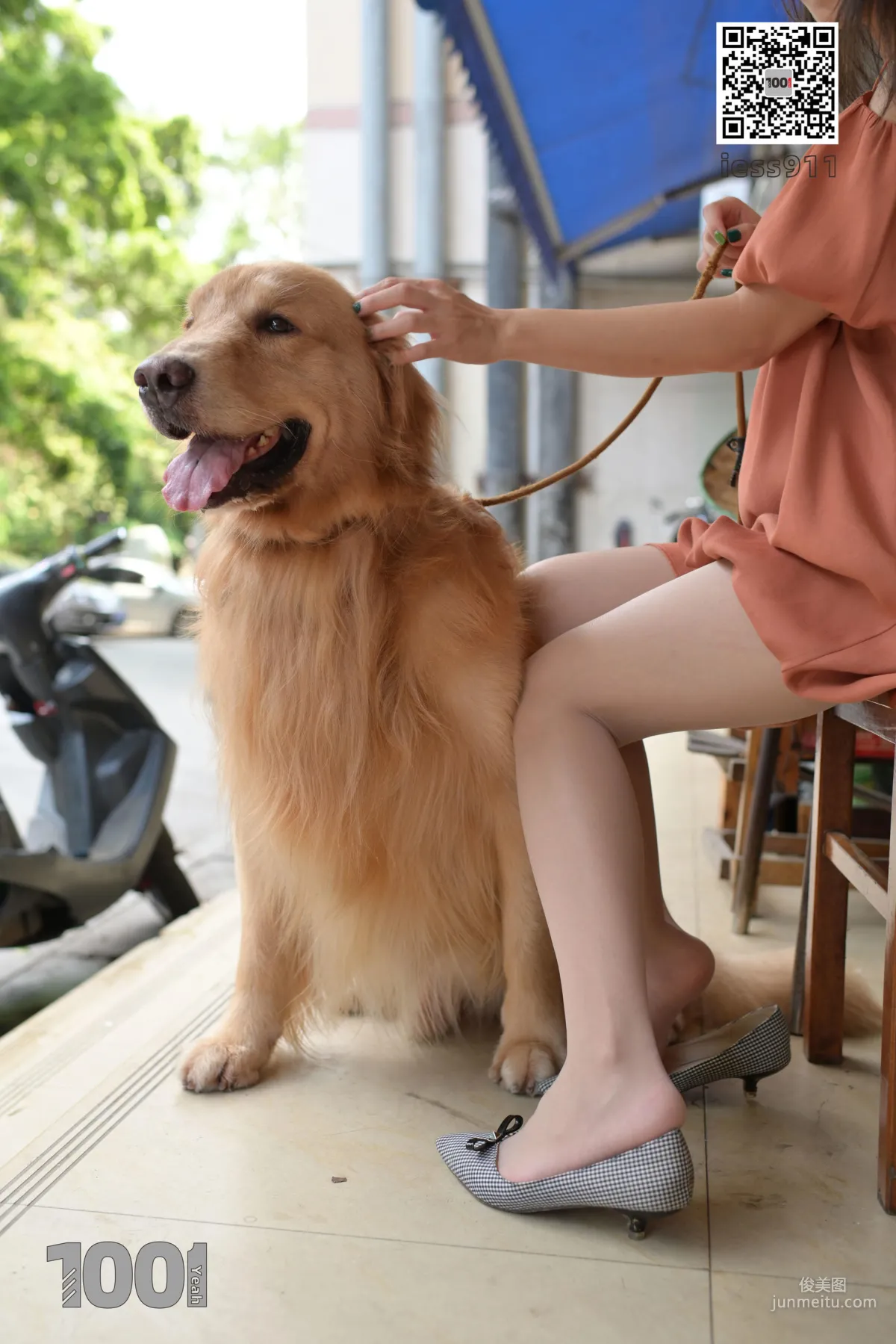 Zhen Zhen, Pets at Home 1 [One Thousand and One Nights] Stockings and Beautiful Legs Photo Set photo 45