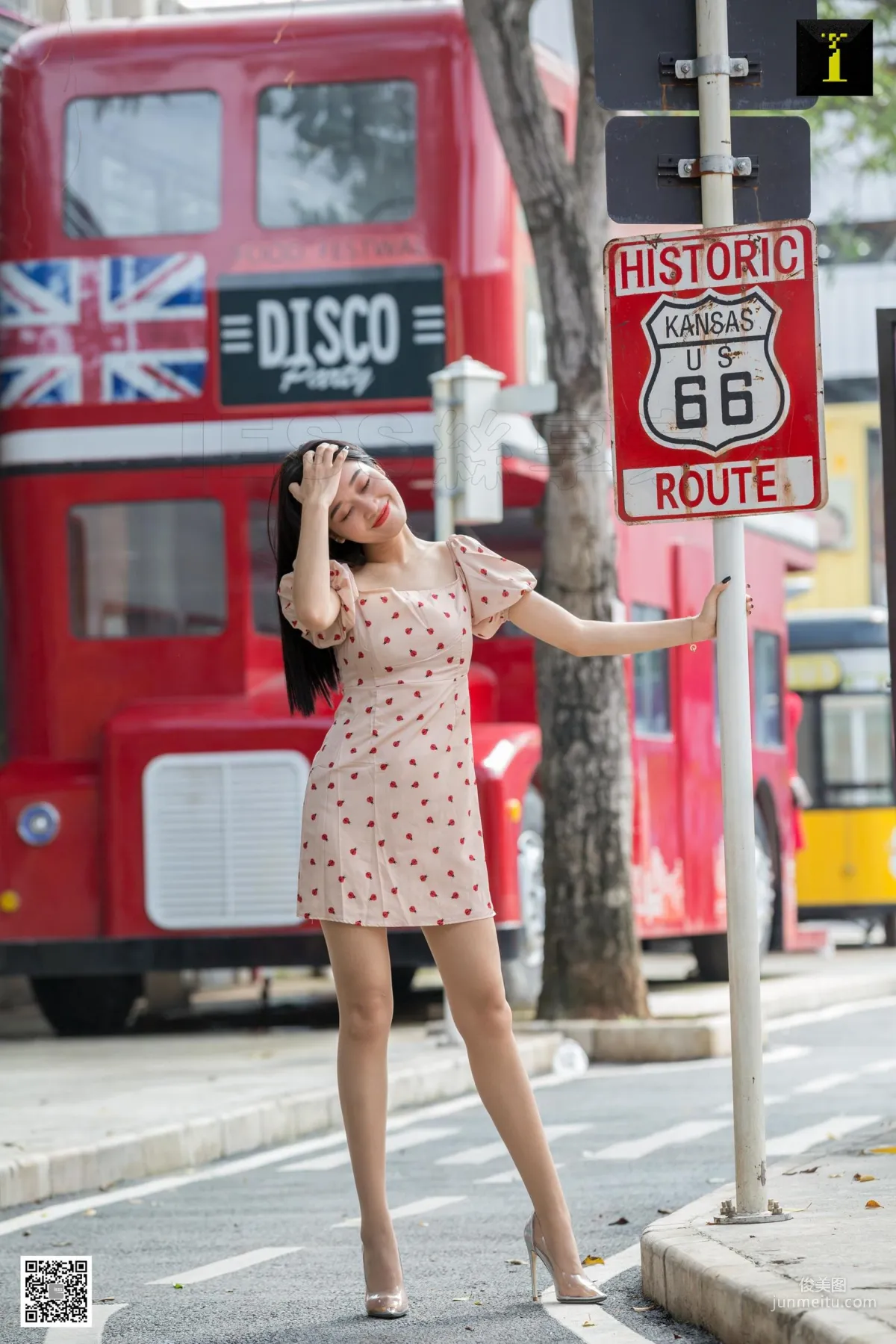 Ke Le, Girlhood Street Snap [One Thousand and One Nights] Stockings and Beautiful Legs Photo Set photo 32
