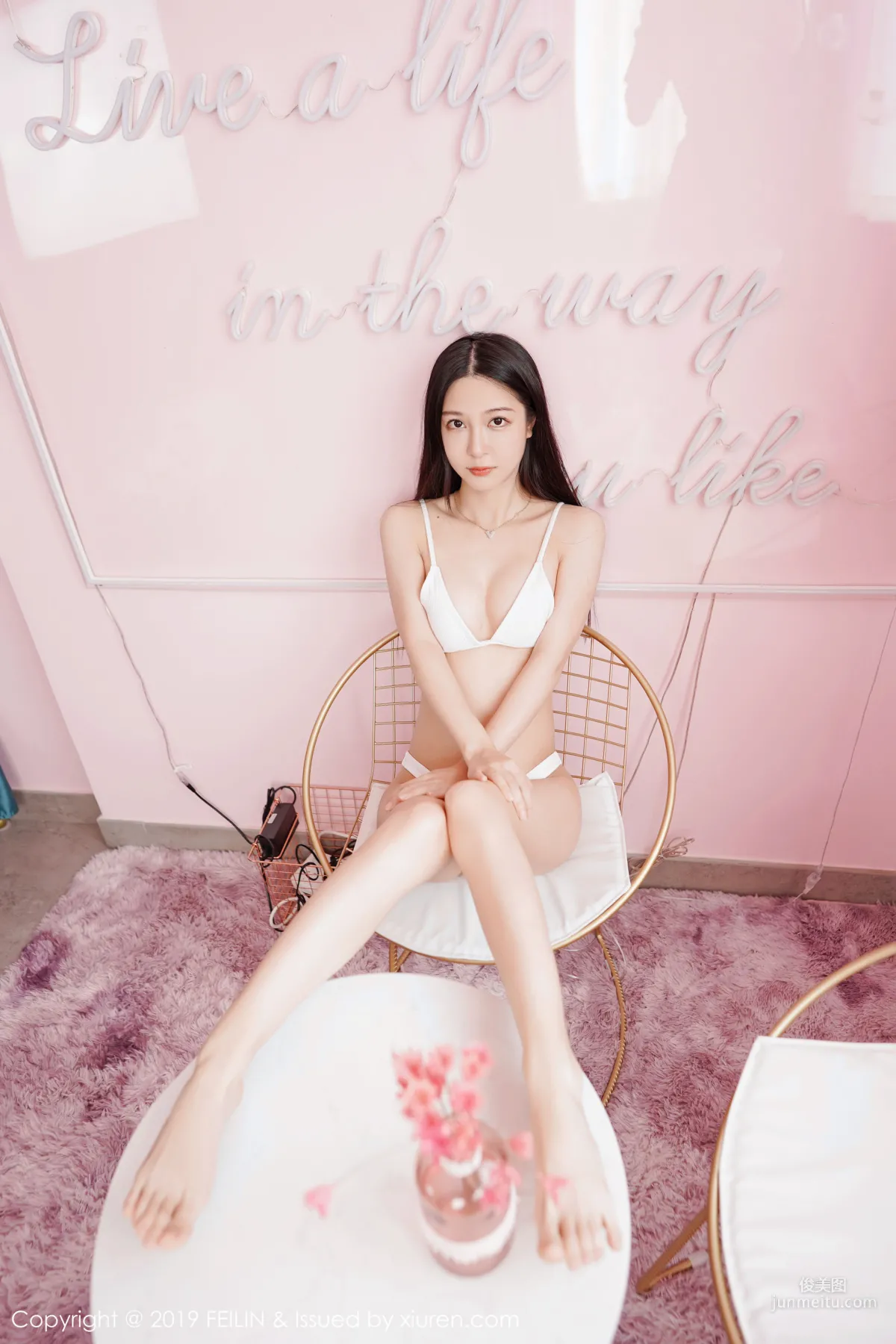 luna Zhang Jingyan Sweet Presentation Like a Girlfriend's Perspective [FeiLin] VOL.201 Photo Set photo 12