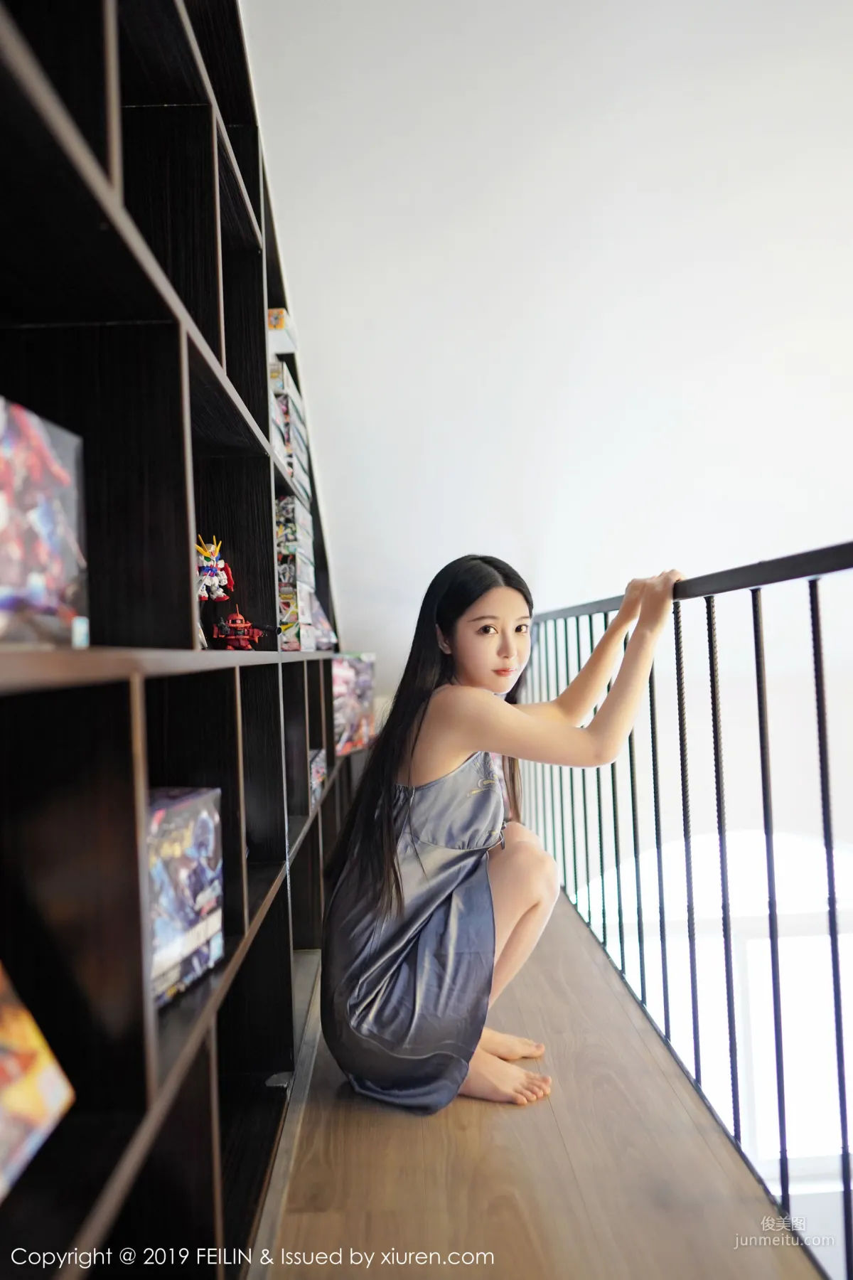 luna Zhang Jingyan, Slim Figure and Delicate Posture [FeiLin] VOL.207 Photo Set photo 41