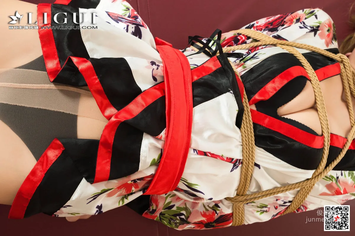 甜甜《繩藝捆綁絲襪人體攝影》 [麗櫃美束] 寫真集 57