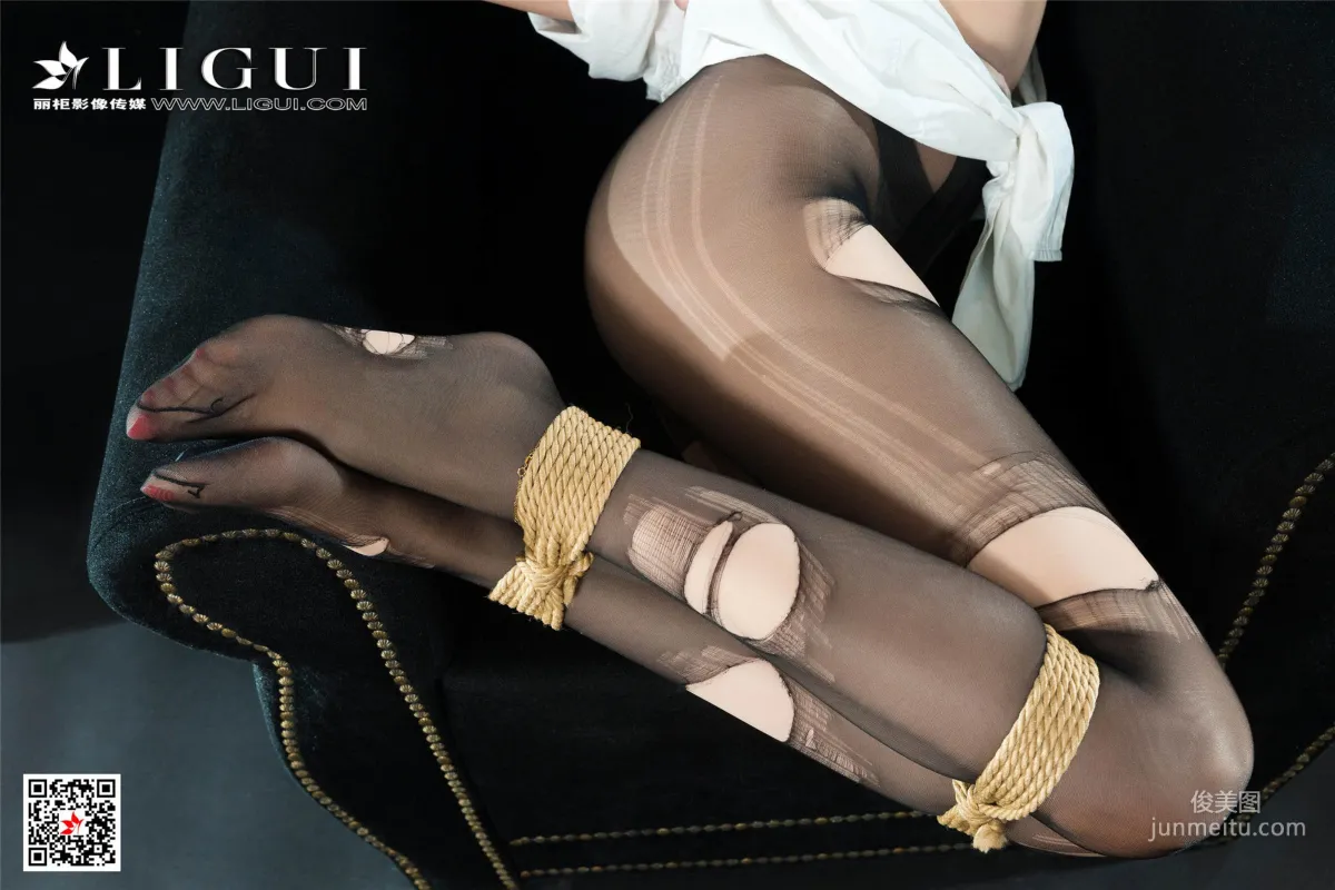 Liang Er, Black Stockings and Rope Art Body Photography [Ligui] Photo Set photo 39
