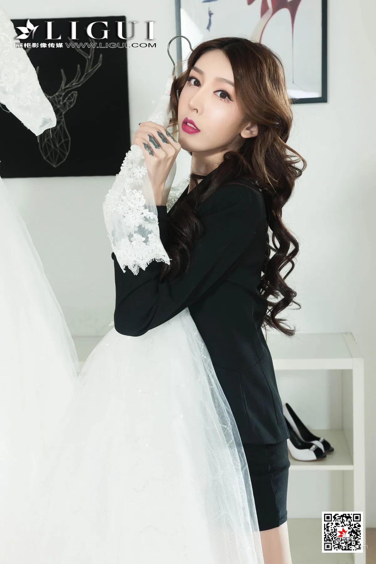 Model Tu Zi "Flesh-Colored Stockings Temptation" [LiGui] Internet Beauty Photo Set photo 52