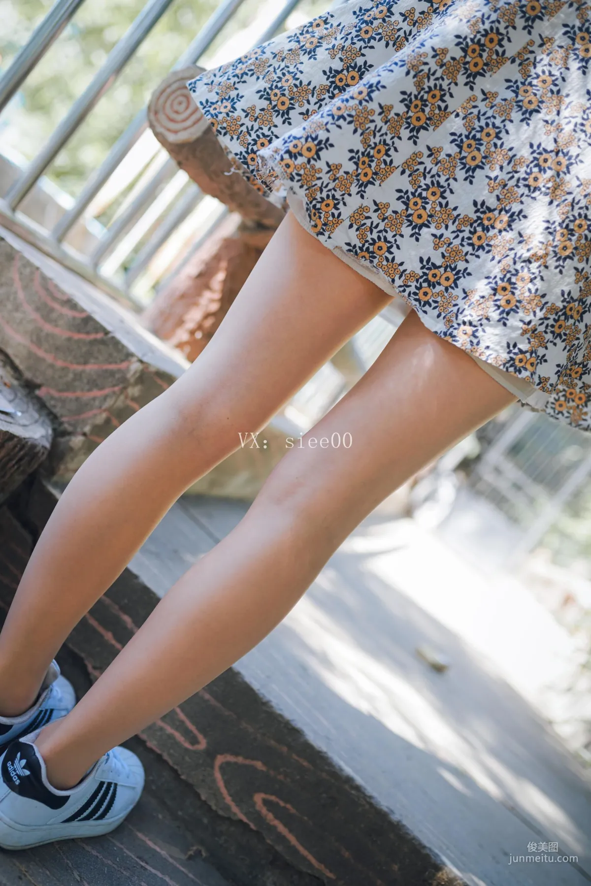 玲玲《任岁月沉浮，初心不改》 [丝意SIEE] No.353 写真集37
