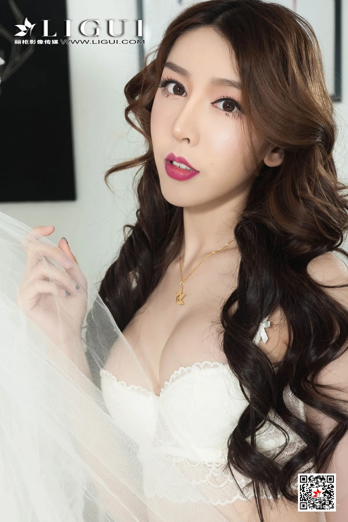 Model Tu Zi "Flesh-Colored Stockings Temptation" [LiGui] Internet Beauty Photo Set photo 12