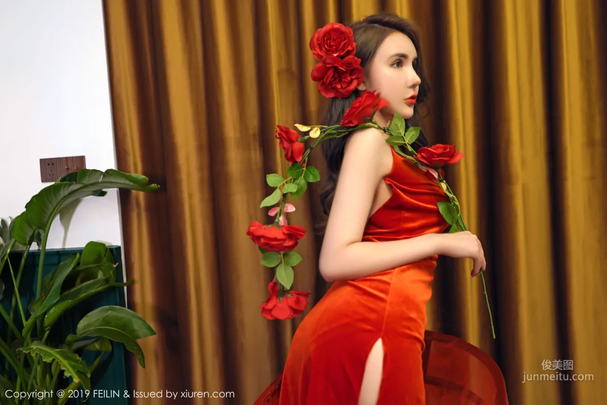 Wuyue yuer, Pretty Face and Slim Versatile Figure [FeiLin] VOL.200 Photo Set photo 11