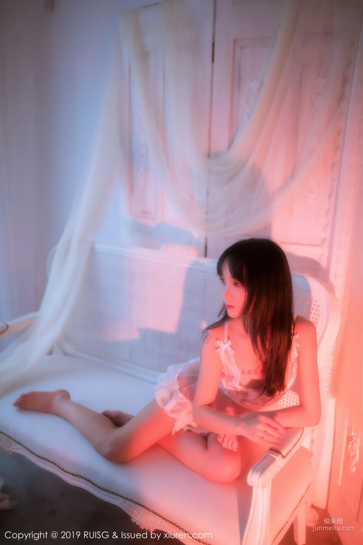 Xiaoputao miki 'The Clever Combination of Dreamy Light and Tempting Lace' [MICAT] Vol.079 Photo Set photo 34