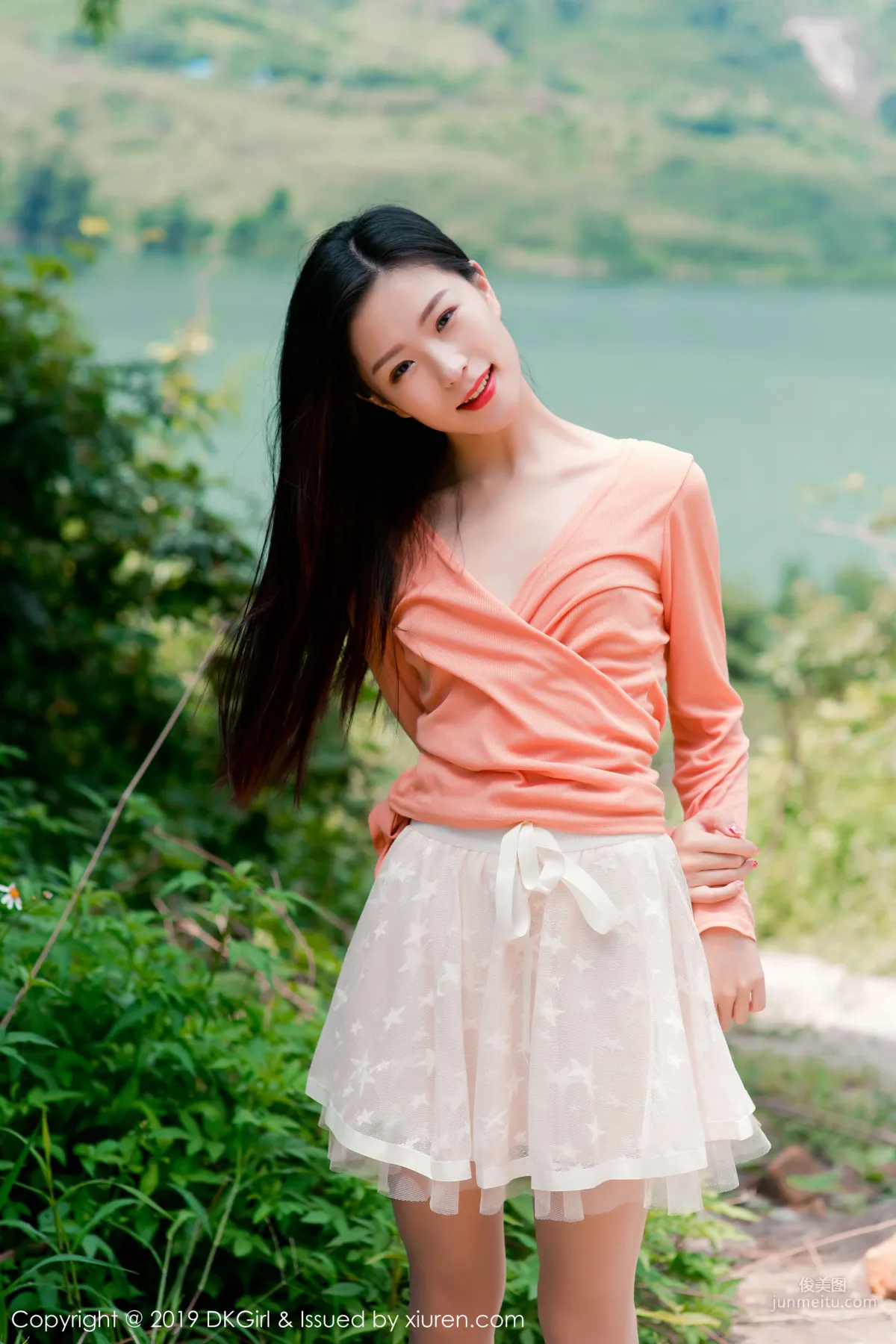 Xiao Ziyi Alice Bold Stockings Outdoor Shoot [DKGirl] Vol.114 Photo Set photo 9