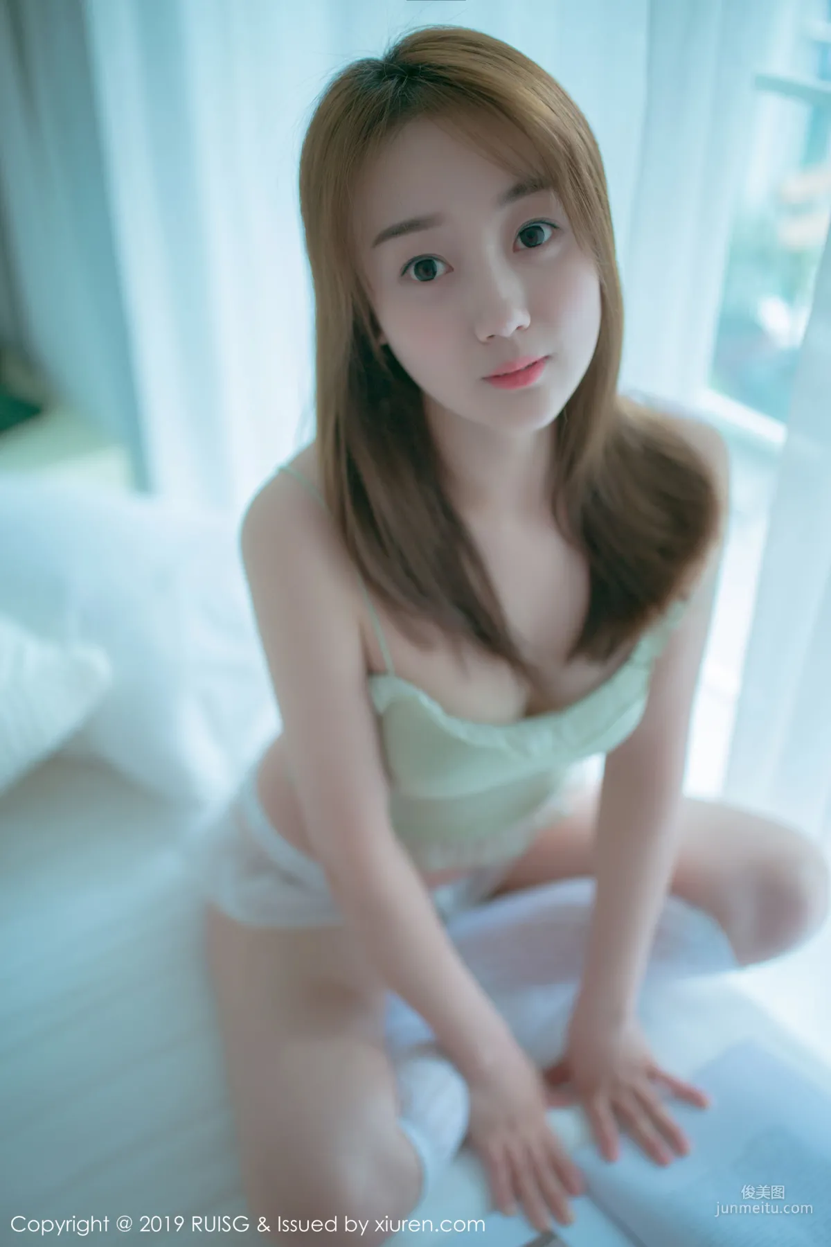 Fengyiyue Lucy A Girl with Good Skin and Figure [MICAT] Vol.080 Photo Set photo 5