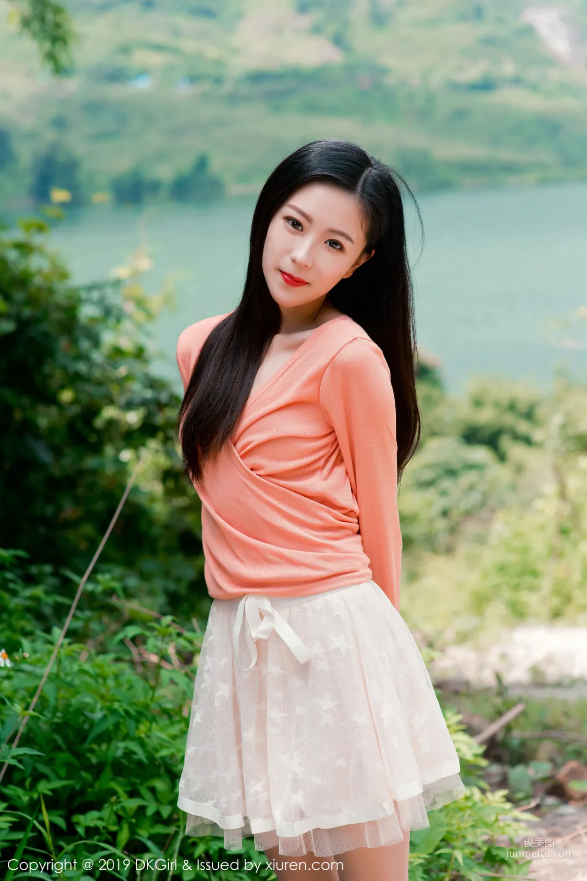 Xiao Ziyi Alice Bold Stockings Outdoor Shoot [DKGirl] Vol.114 Photo Set photo 4