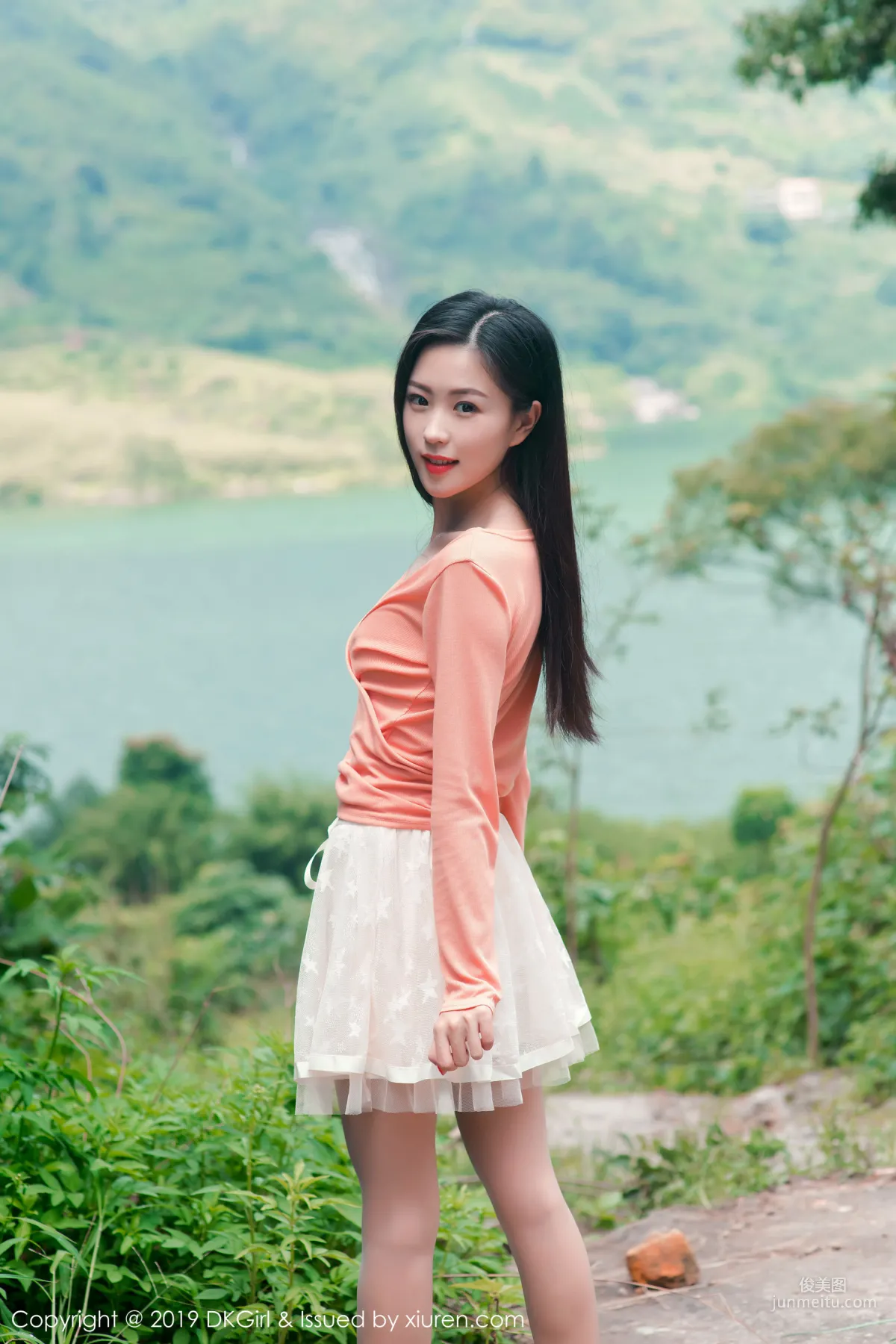 Xiao Ziyi Alice Bold Stockings Outdoor Shoot [DKGirl] Vol.114 Photo Set photo 11