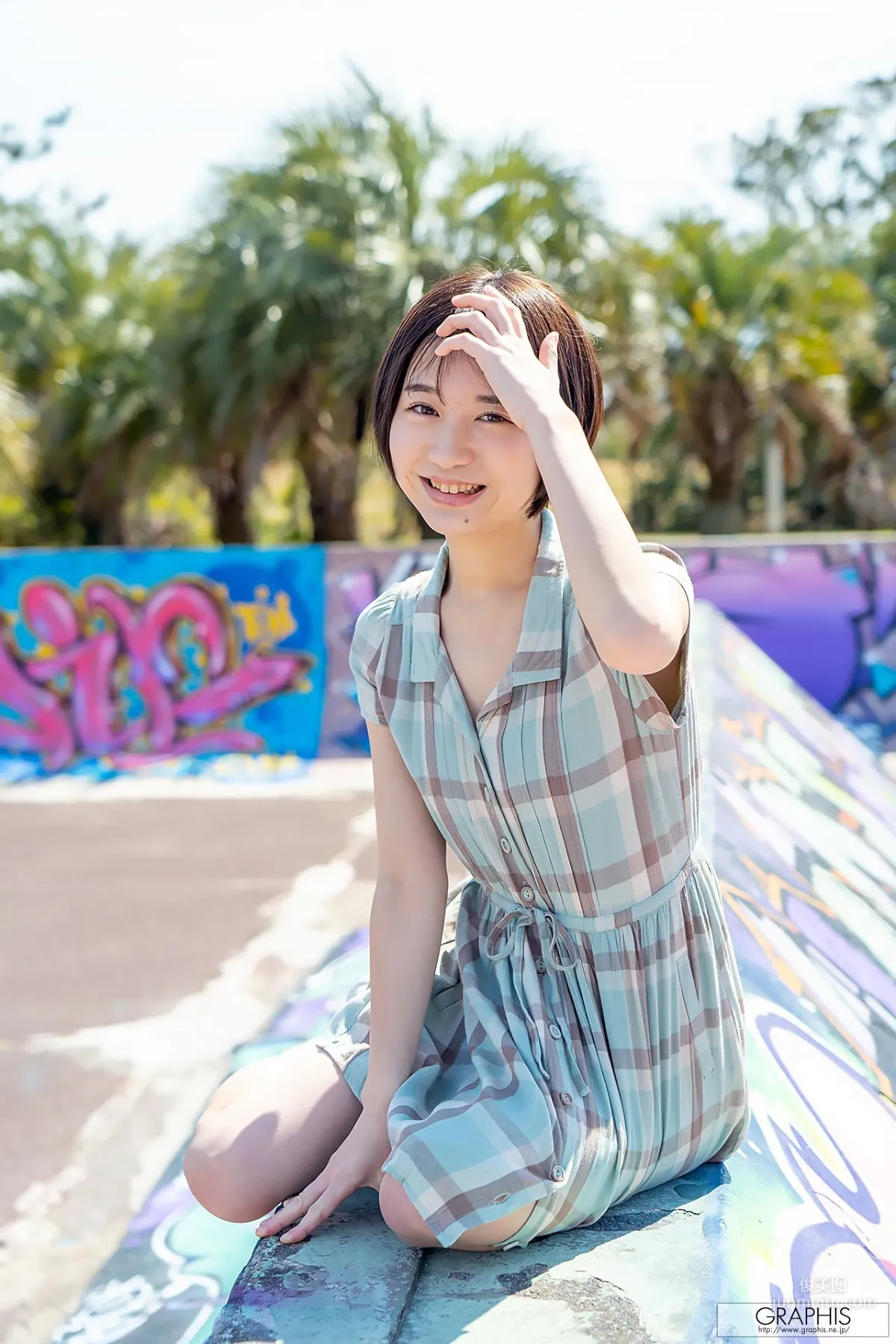 Graphis Gals446 Pele clara photo 39