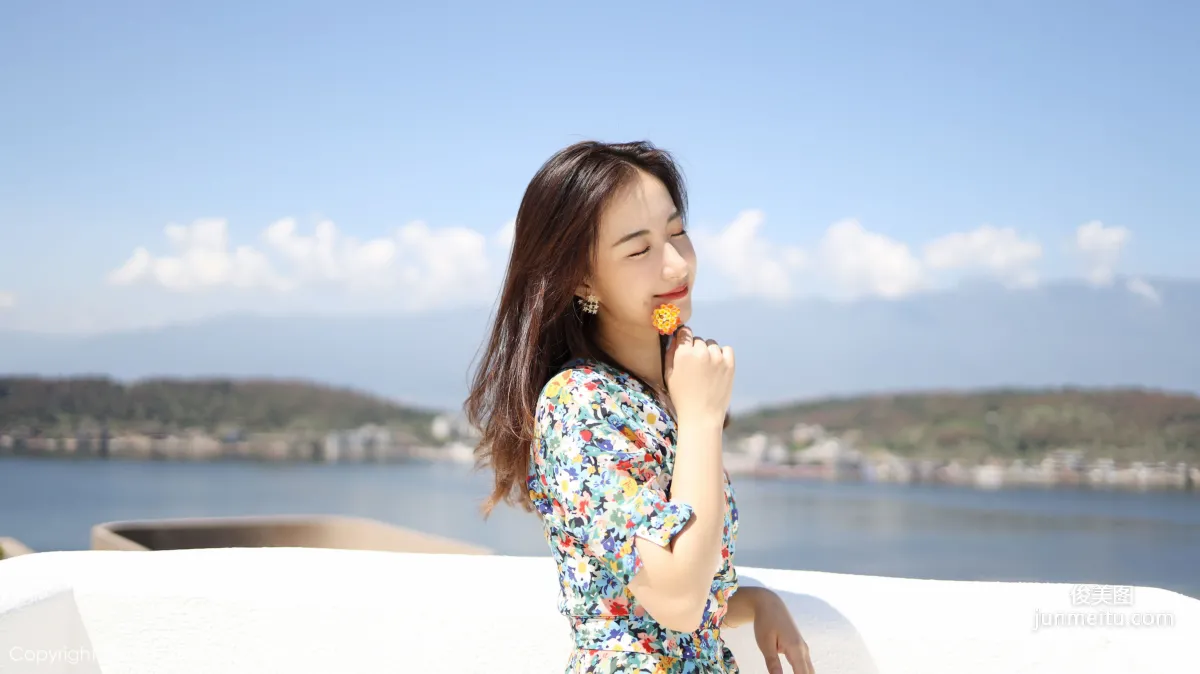 XiuRen No. 1641 photo 4
