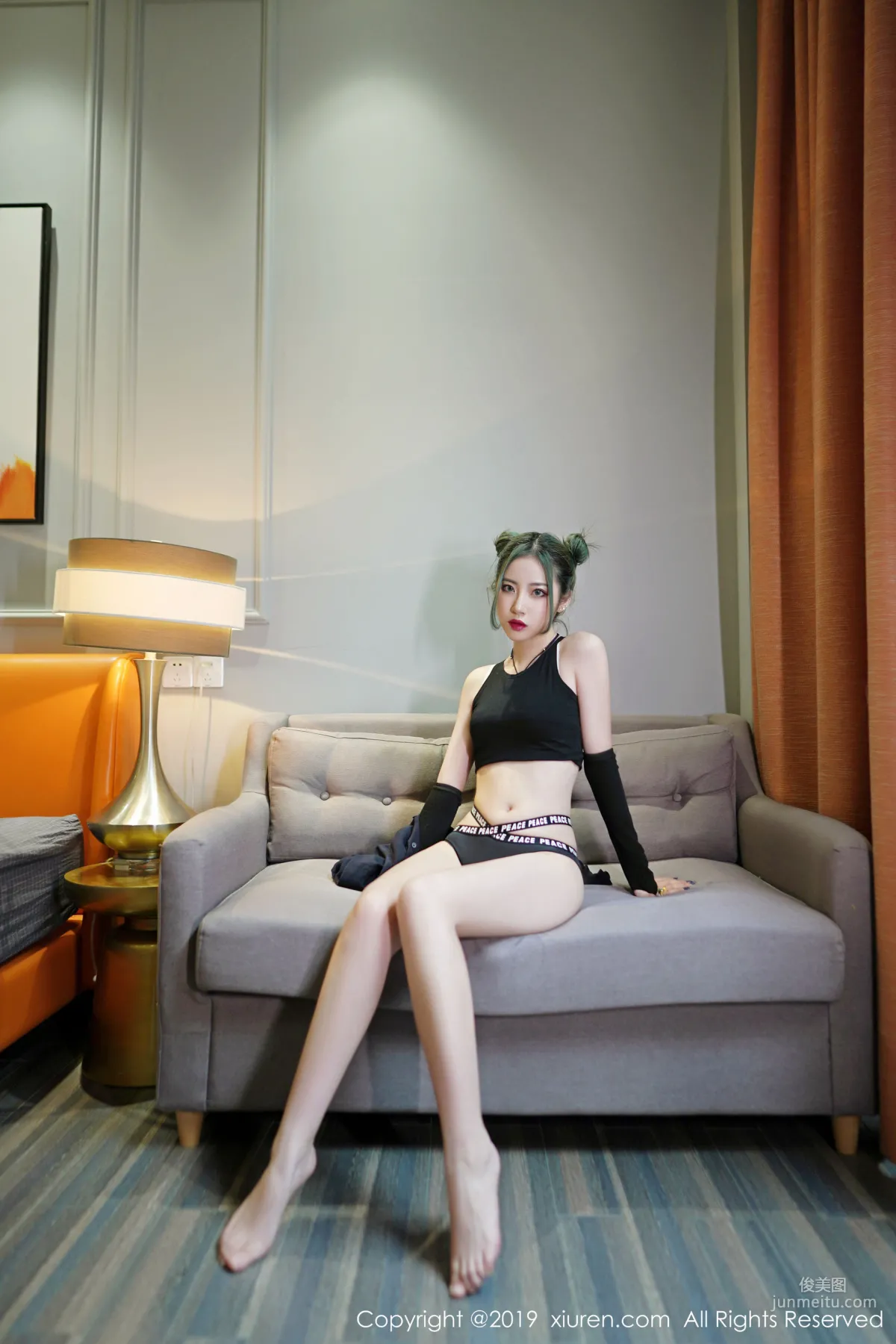 Jia Shihan, Slender Beautiful Legs Straight and Smooth [XiuRen] No.1644 Photo Set photo 21