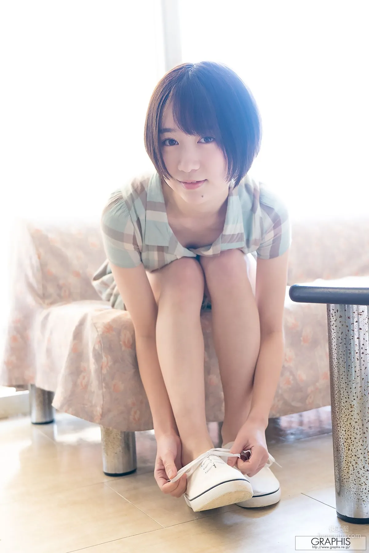 Graphis Gals446 Pele clara photo 37