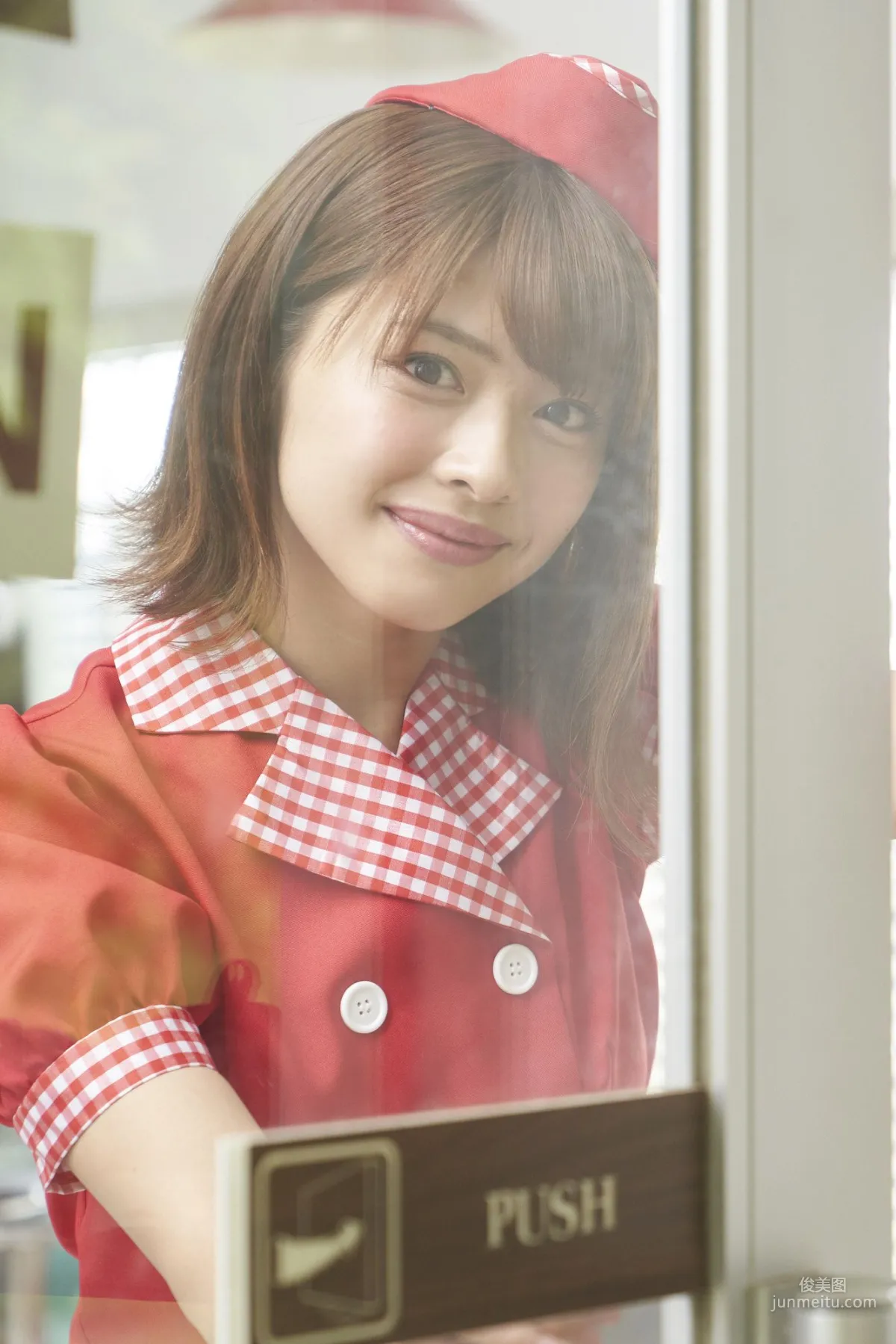 [Hello! Project Digital Books] No.183 Kanazawa Tomoko Photo Set photo 40