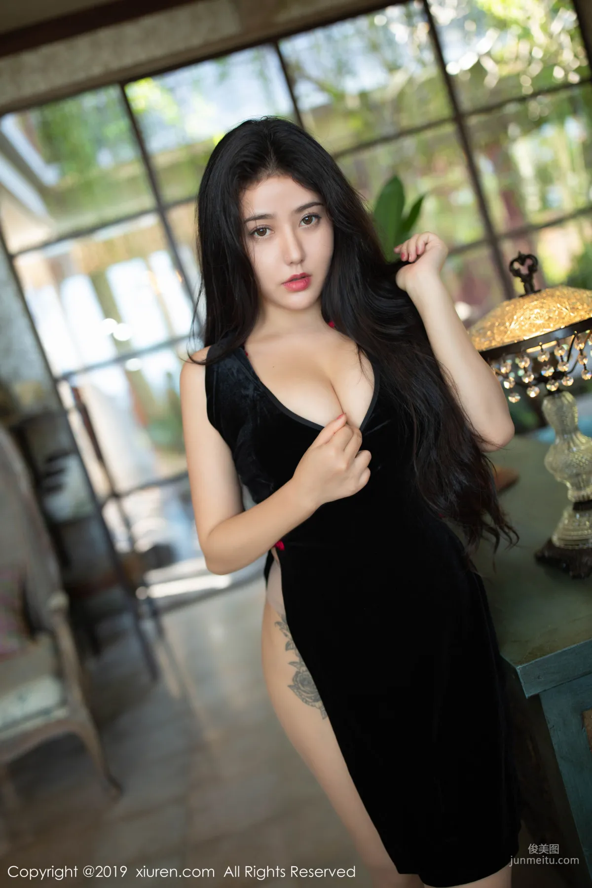 Ma Luna《Classical Charm High Slit Qipao》 [XiuRen] No.1638 Photo Set photo 34
