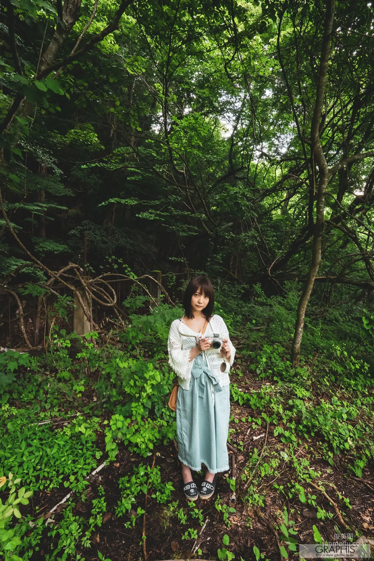 Makoto Toda: Graphis photo 9