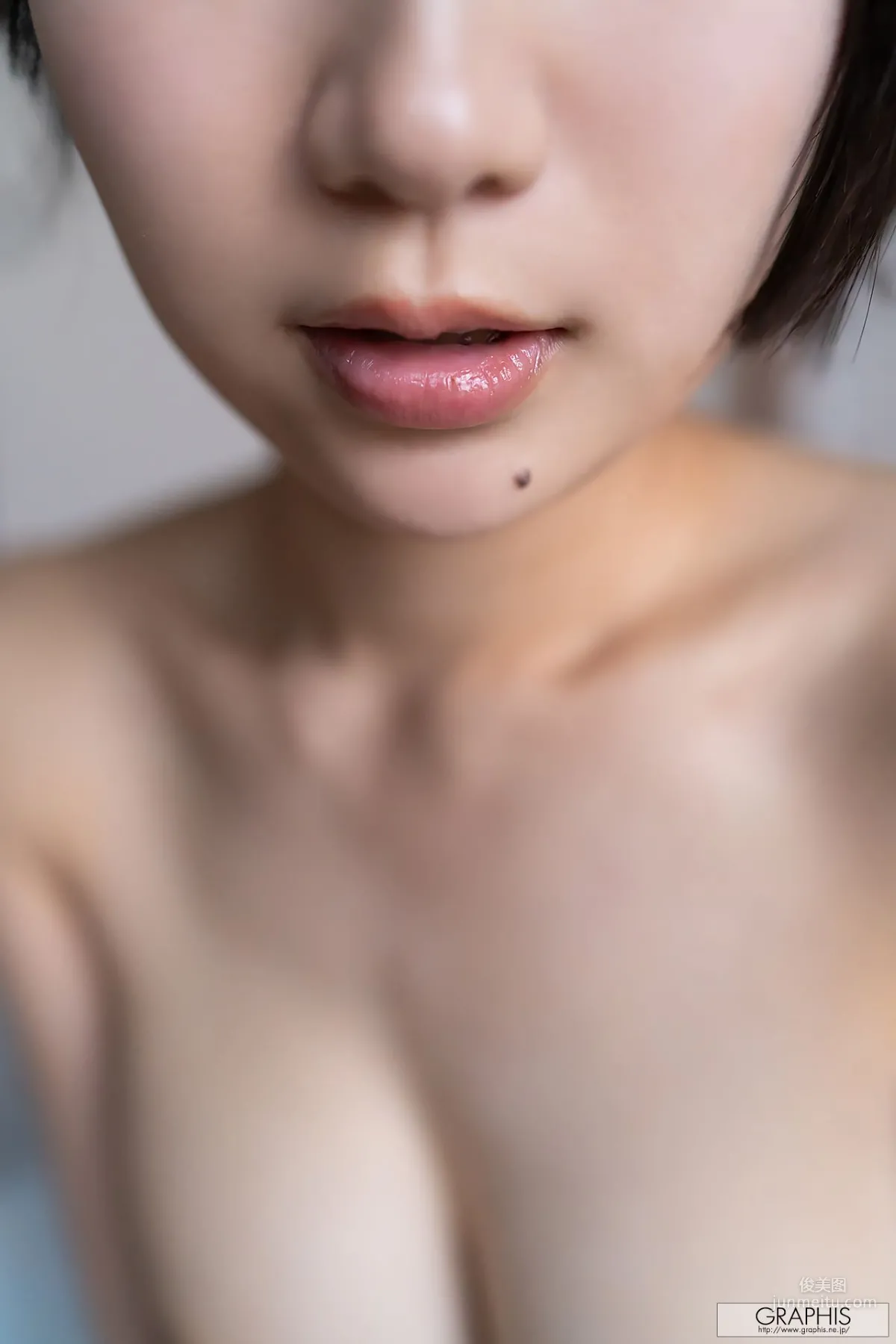 Graphis Gals446 Pele clara photo 69