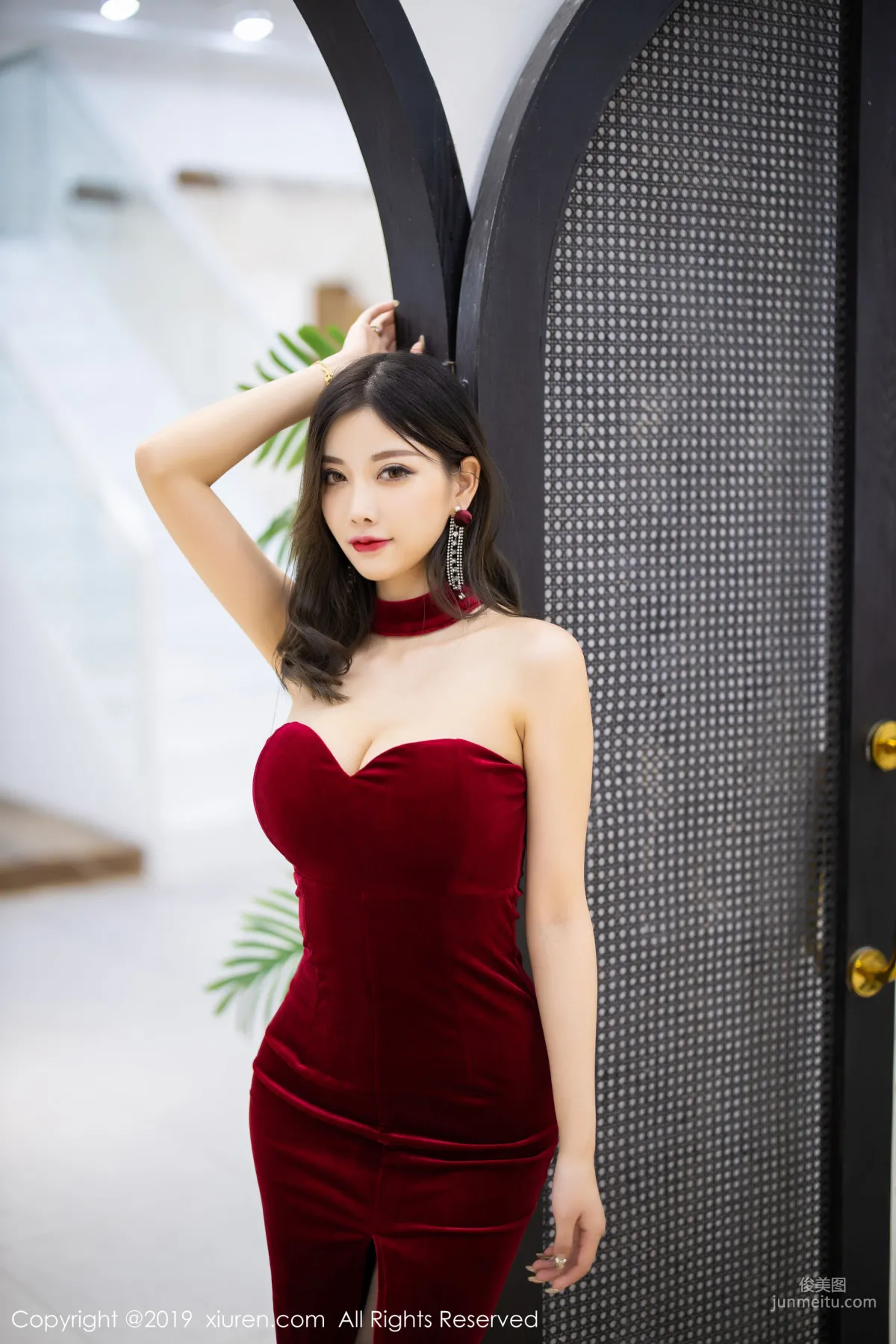 Yang Chenchen sugar Suspender Dress Lingerie and Stockings Legs [XiuRen] No.1650 Photo Set photo 9