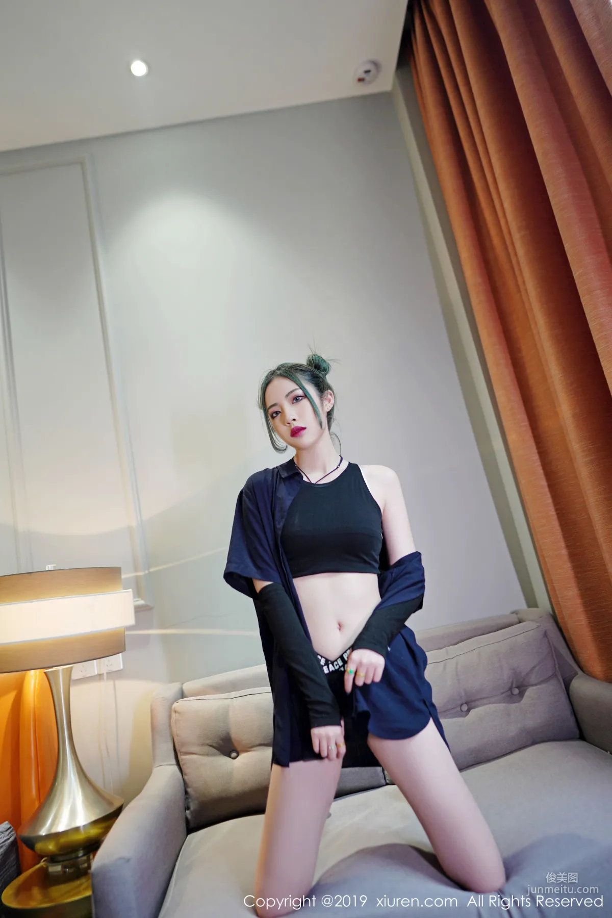 Jia Shihan, Slender Beautiful Legs Straight and Smooth [XiuRen] No.1644 Photo Set photo 20