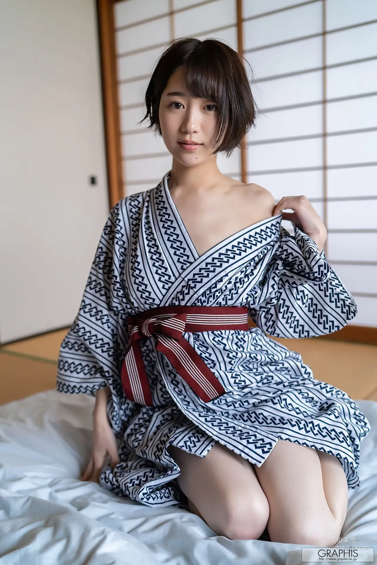 Graphis Gals446 Pele clara photo 67