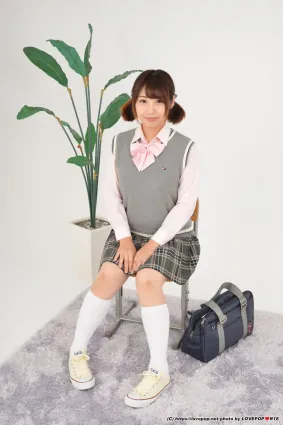 [LOVEPOP] Hinami Yumesaki 夢咲ひなみ/夢咲日南 Photoset 01 寫真集