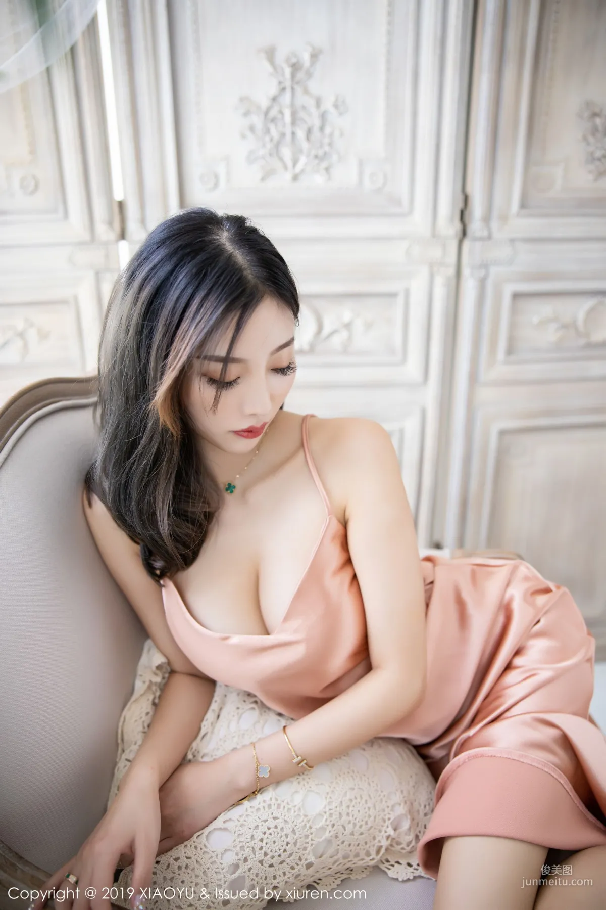 Yang Chenchen: XIAOYU Vol. 143 photo 8