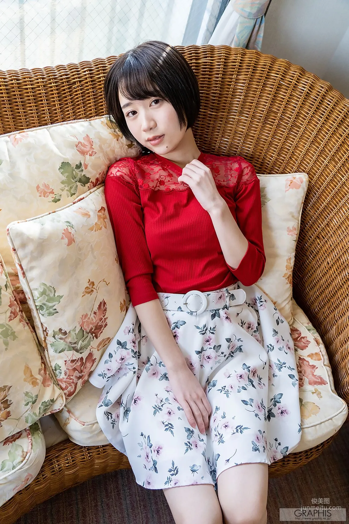 Graphis Gals446 Pele clara photo 30