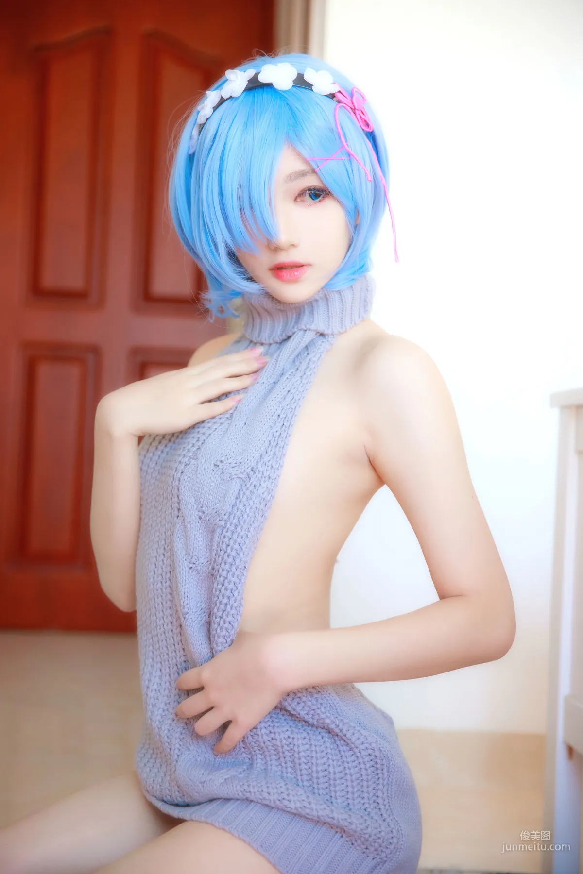 Nantao Momoko, Rem Backless Sweater [Cosplay Collection] Photo Set photo 4