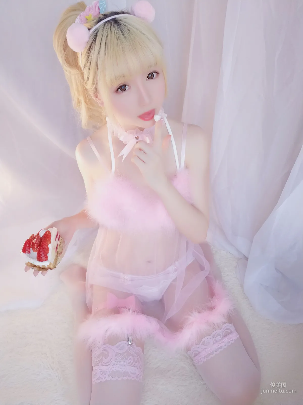 Xingzhi Chichi, Strawberry Pajamas Set, [Welfare COSPLAY] Photo Set photo 13