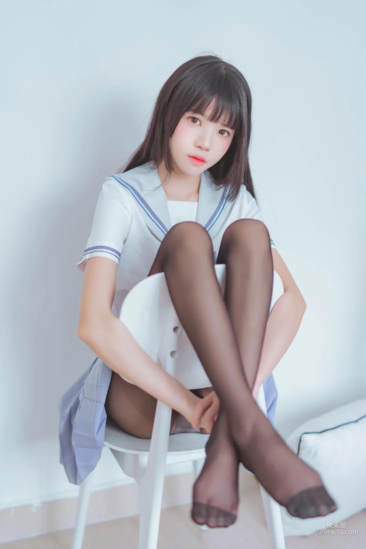 Ying Taomiao: Web Idols photo 21