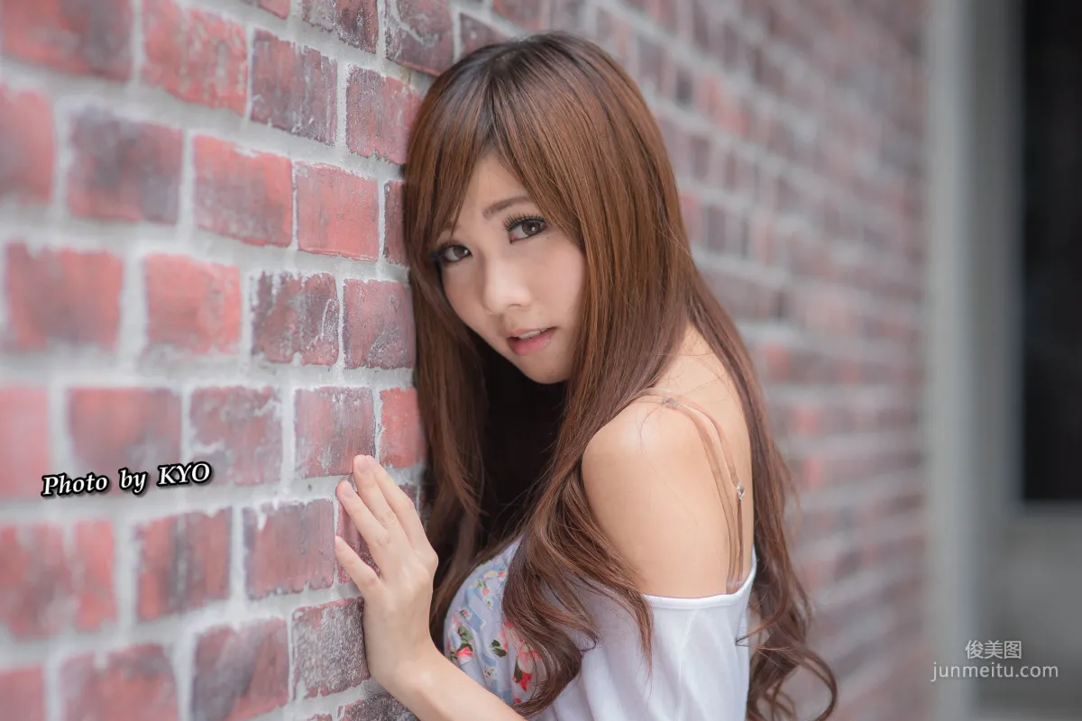 Zhang Yazhu Chu, Blooming in Zhongxiao Dunhua Outdoor Shoot Photo Set photo 5