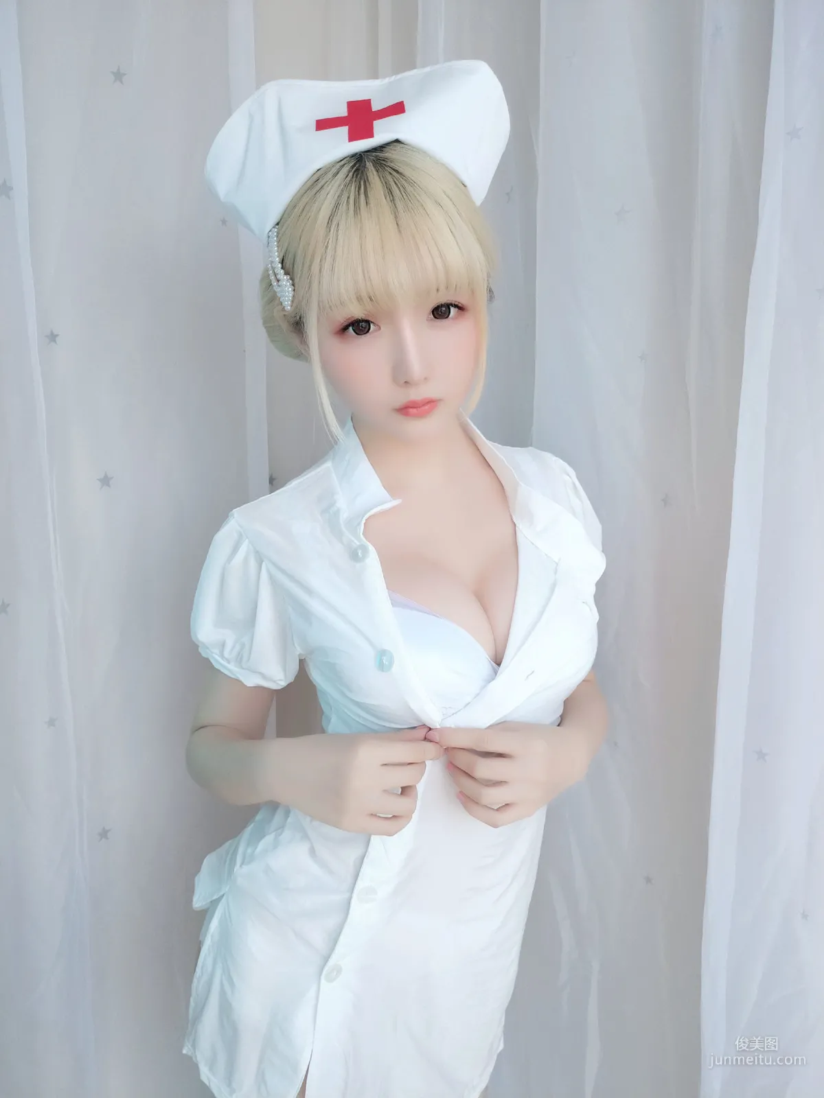 星之迟迟 《夜勤病栋》  [福利COSPLAY] 写真集60