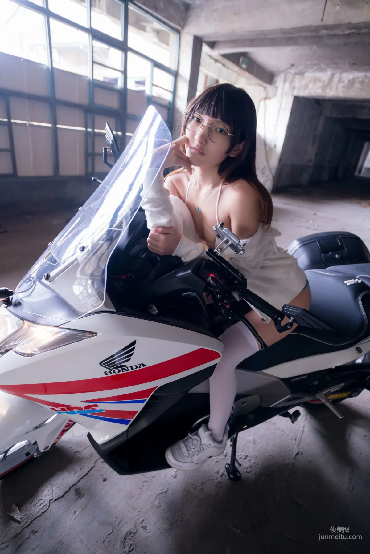 Xiao Ding: Web Idols photo 50