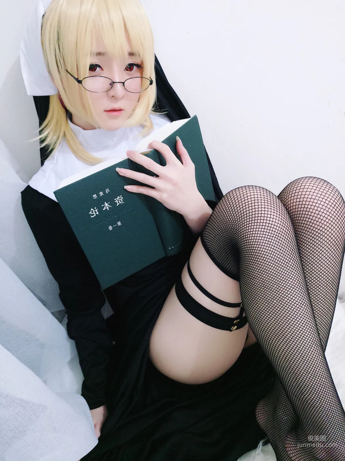 Yixiao Yangze: Web Idols photo 5