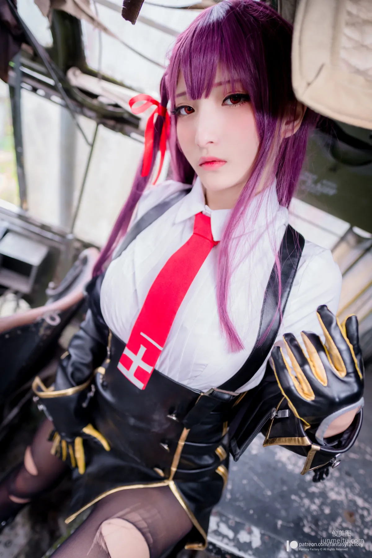 COSER小丁《黑絲+黑膠+女殺手》 [Fantasy Factory] 寫真集 19
