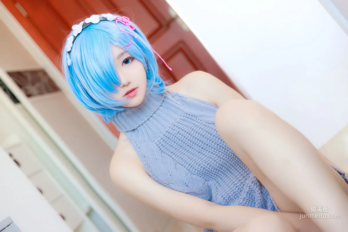 南桃Momoko《蕾姆露背毛衣》 [COSPLAY美女] 写真集1