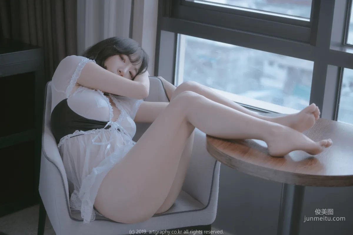 Korean Beauty Jiang Renqing 'See-Through Pajamas + Red Bathrobe' [ARTGRAVIA] Photo Set photo 2