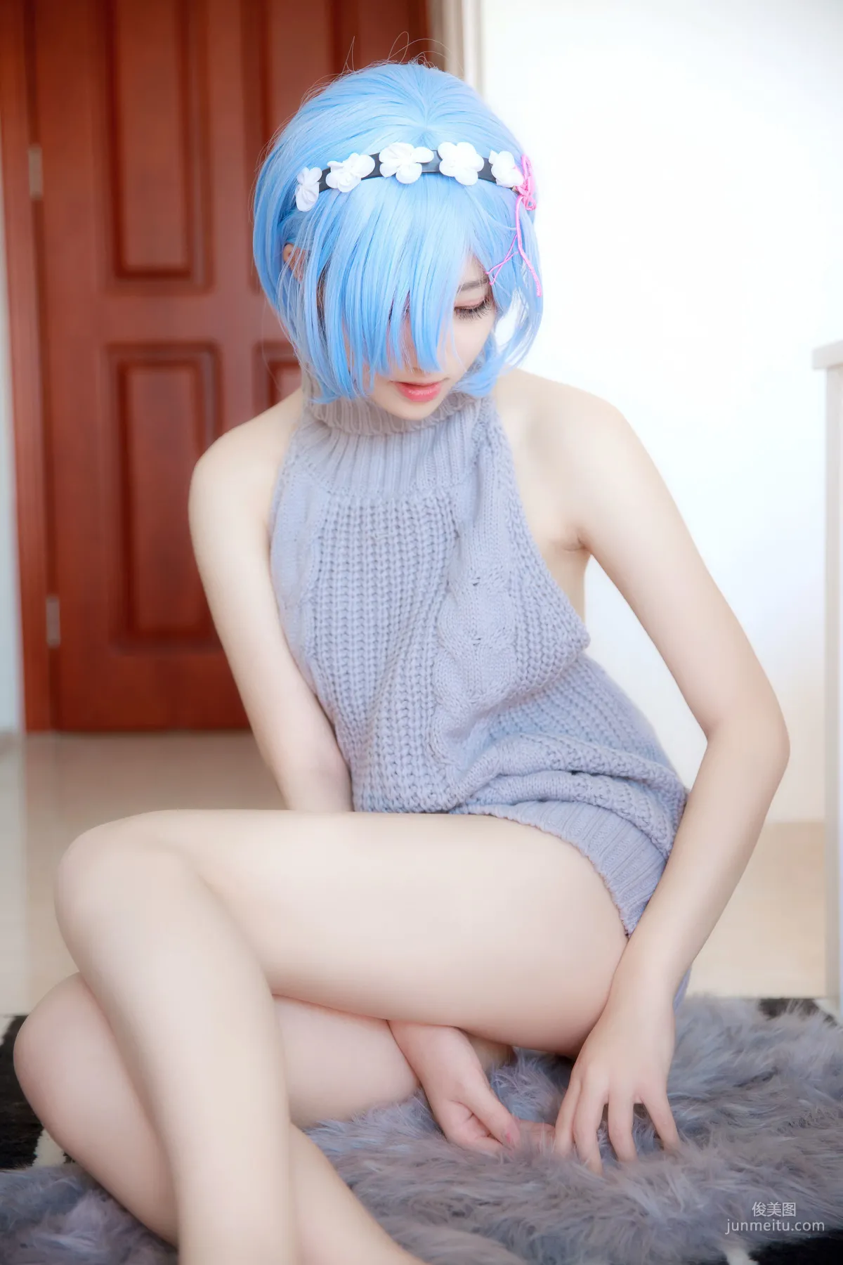 Nantao Momoko, Rem Backless Sweater [Cosplay Collection] Photo Set photo 5
