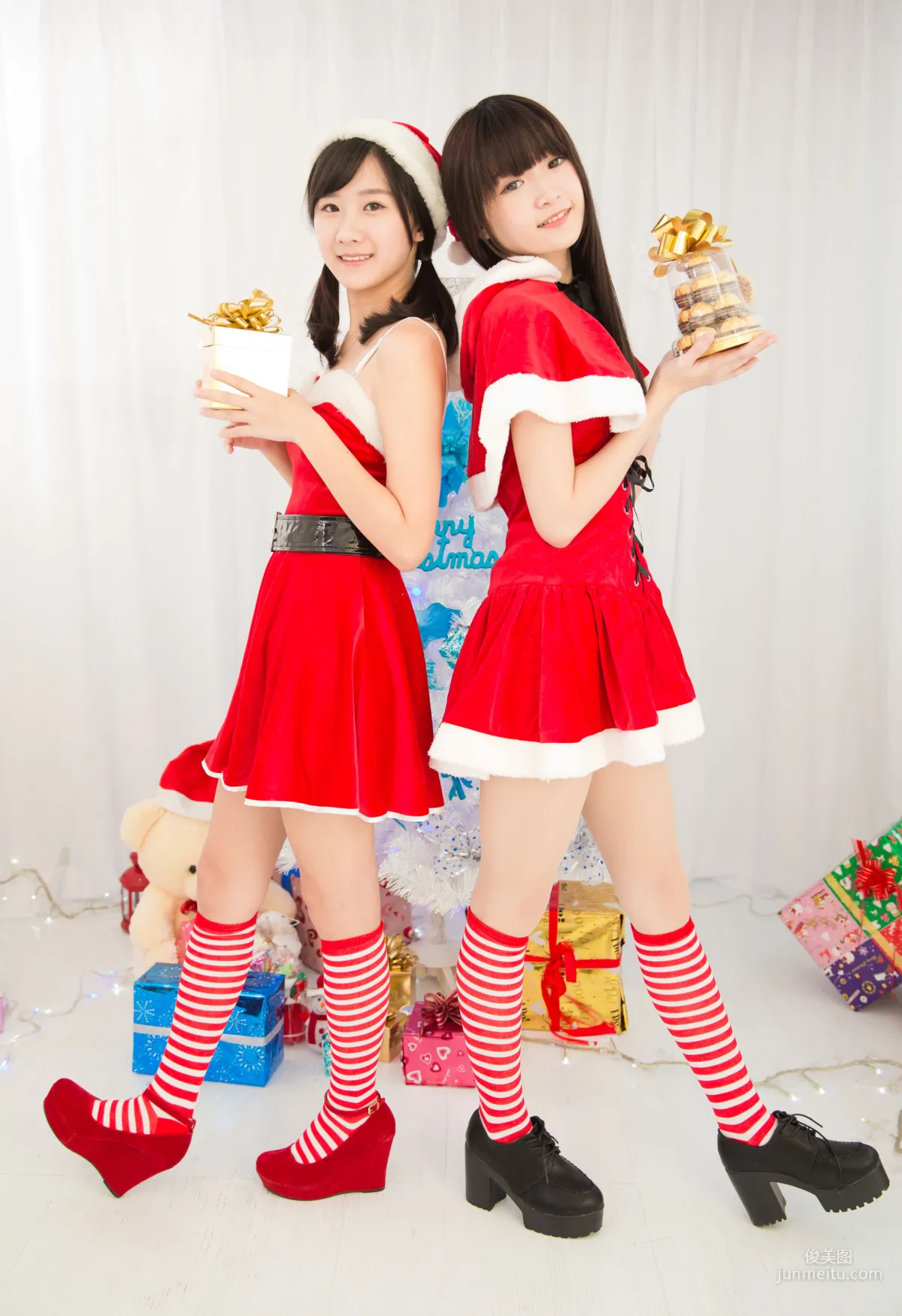李思嫺&崔甜天 《聖誕節室拍》 寫真集 7